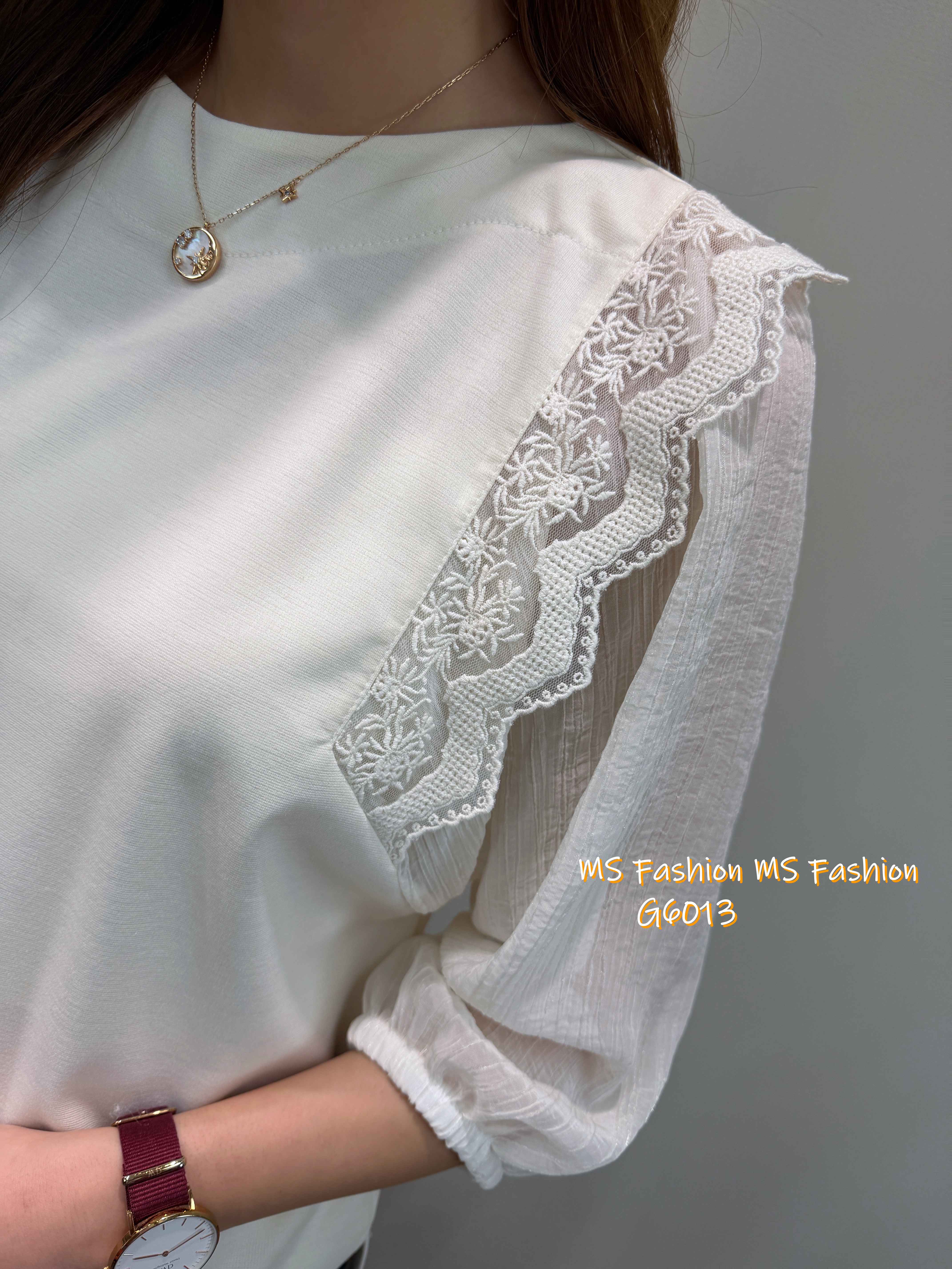 G6031 韓國🇰🇷肩lace拼布top