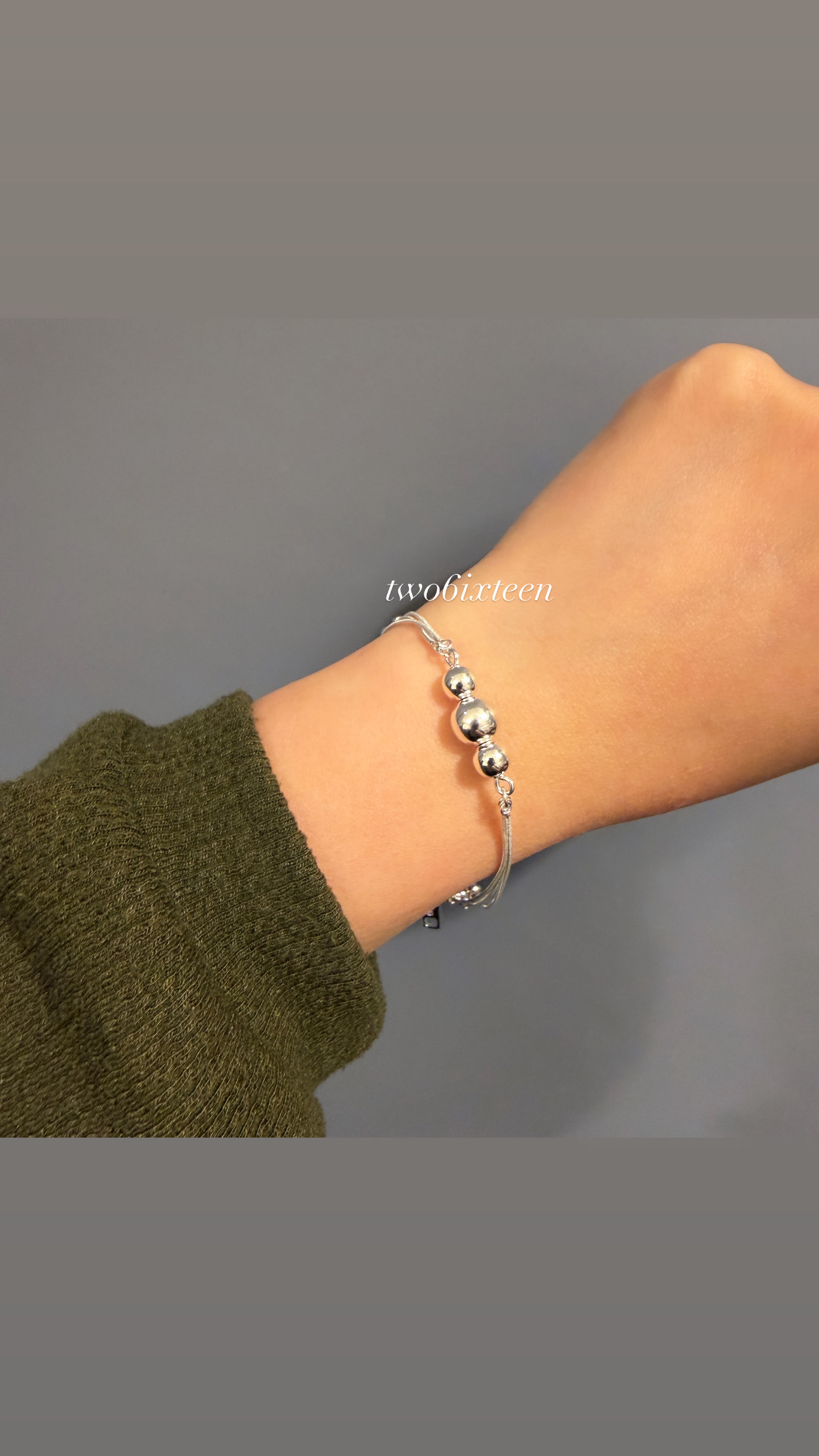 【S.A.L.E 減價 】三粒圓珠三層蛇骨手鏈