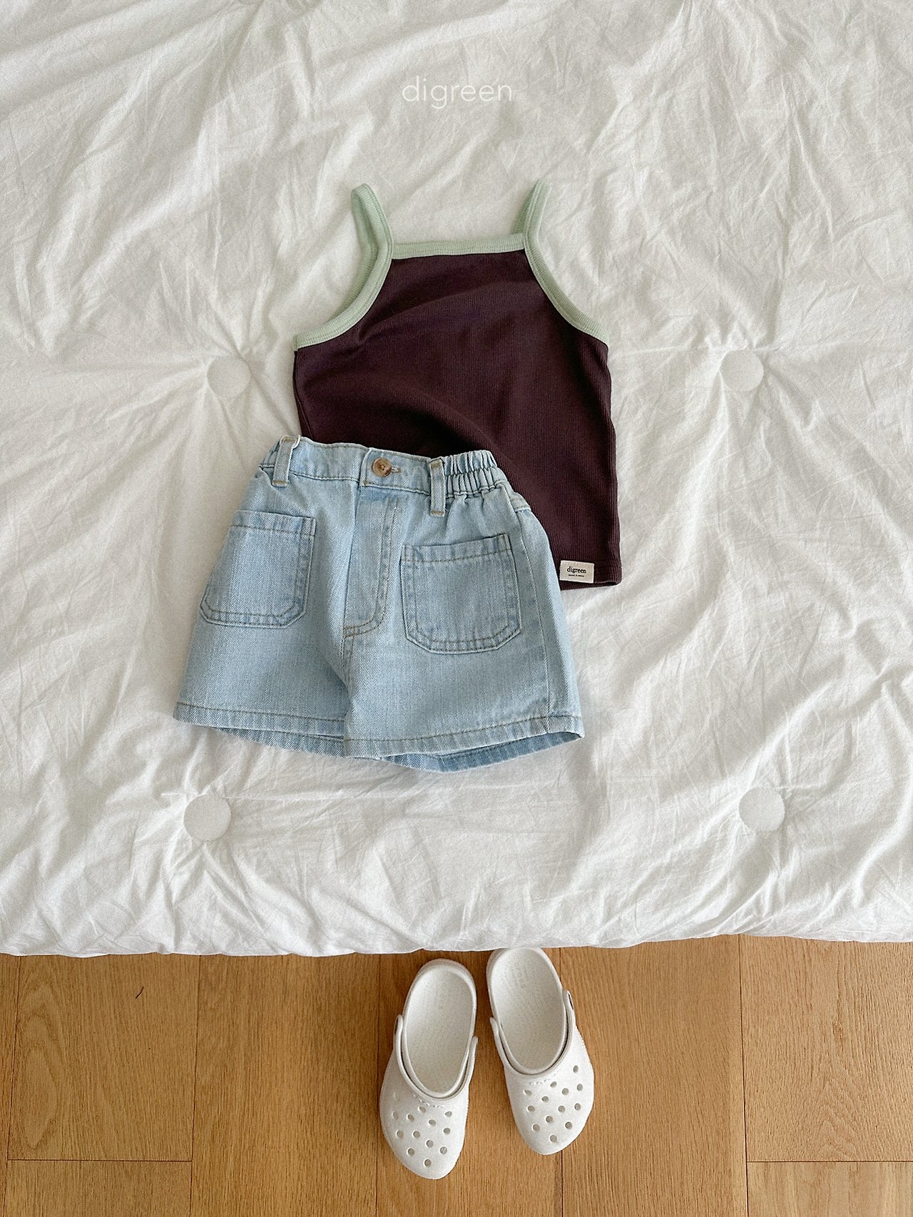 Digreen | sleeveless (Brown/Ivory (100-110)