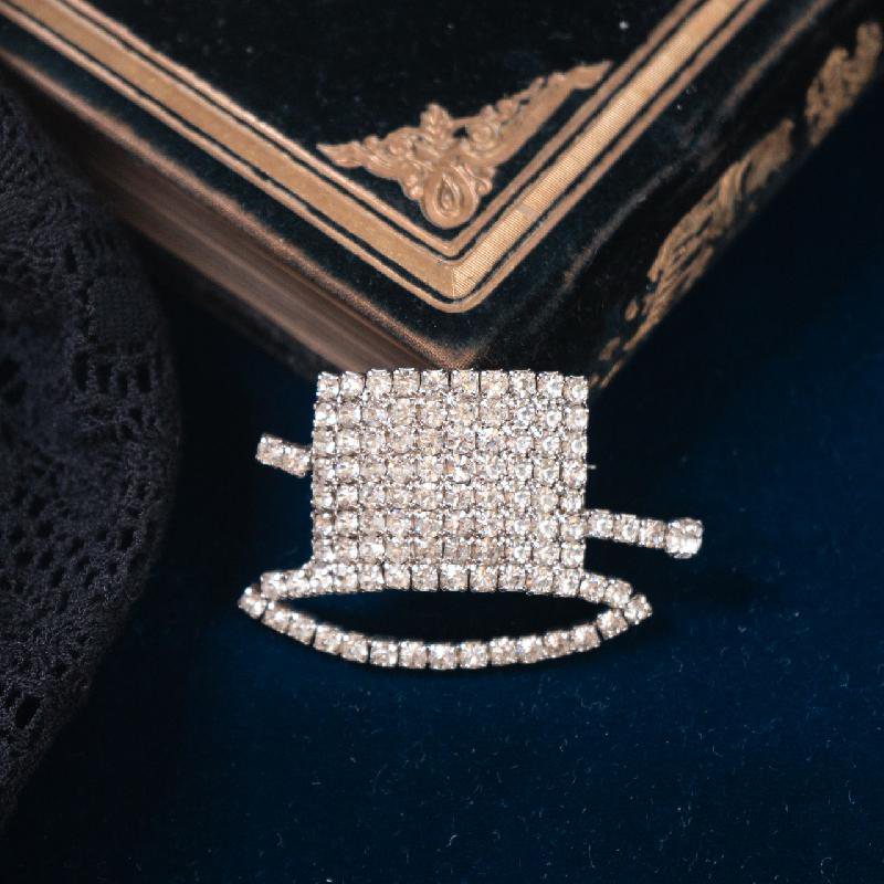 Mid-Century Sparkling Magician's hat Brooch from America (MN386)