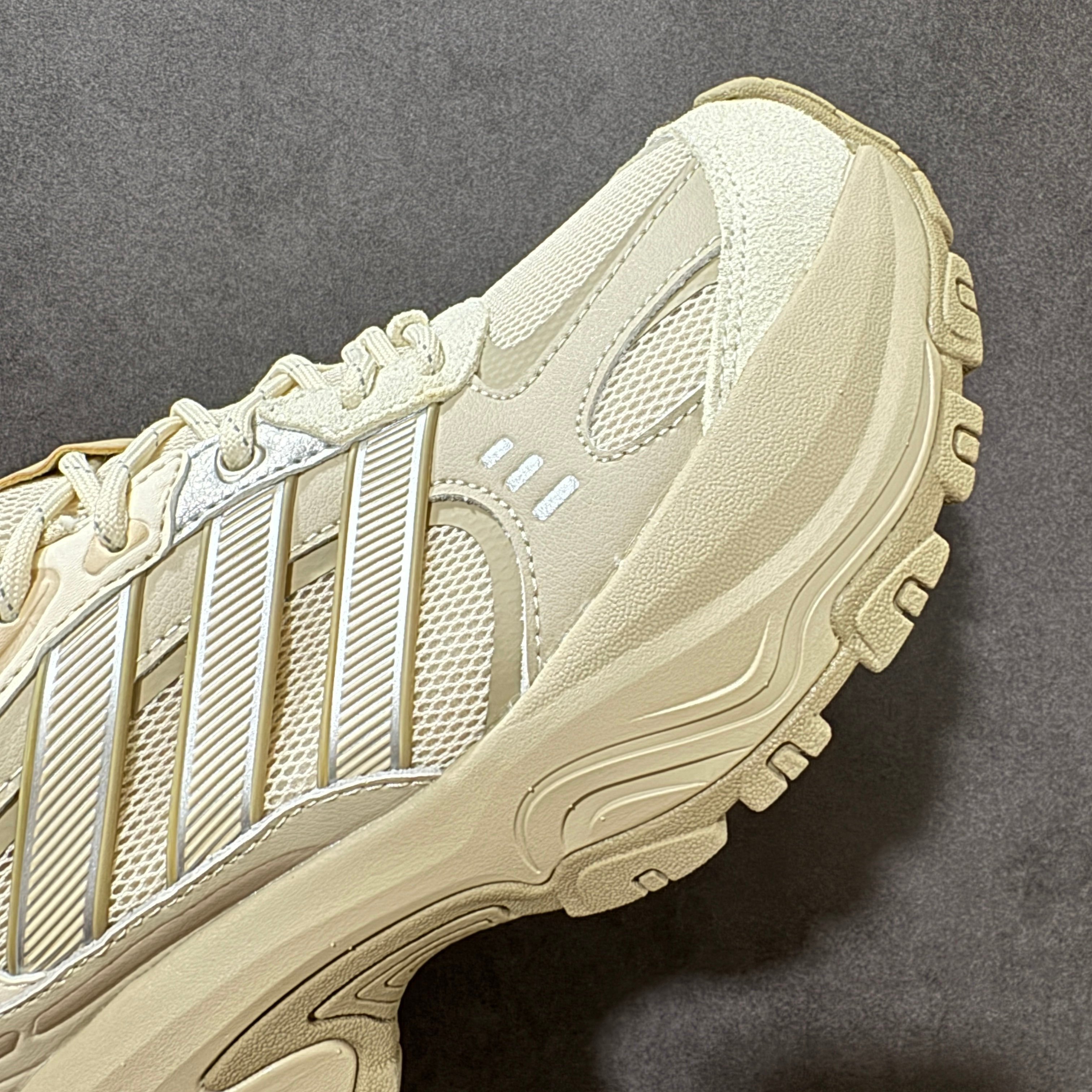 Adidas Shadow Fever JR8214