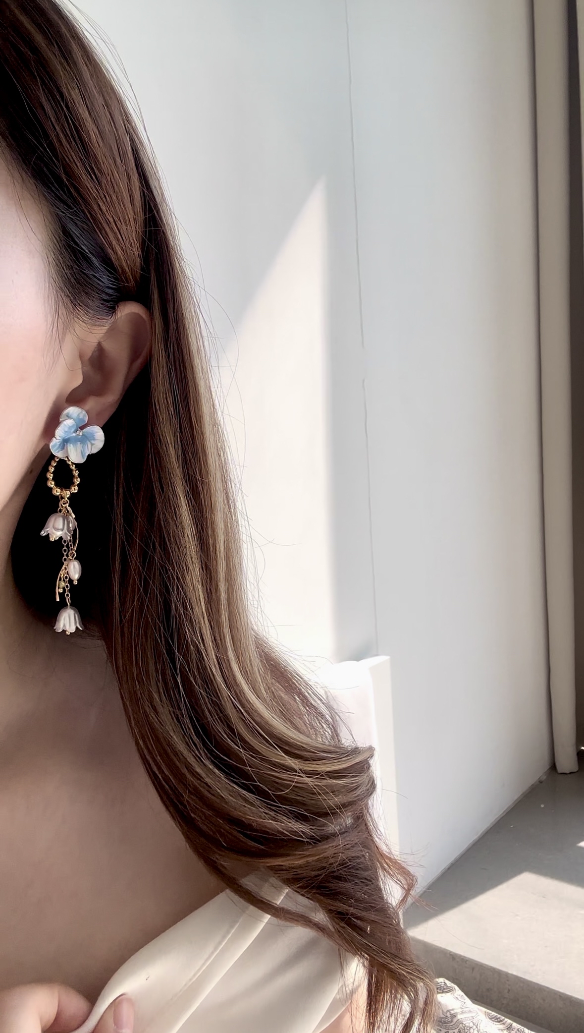 水墨藍花耳環🌟