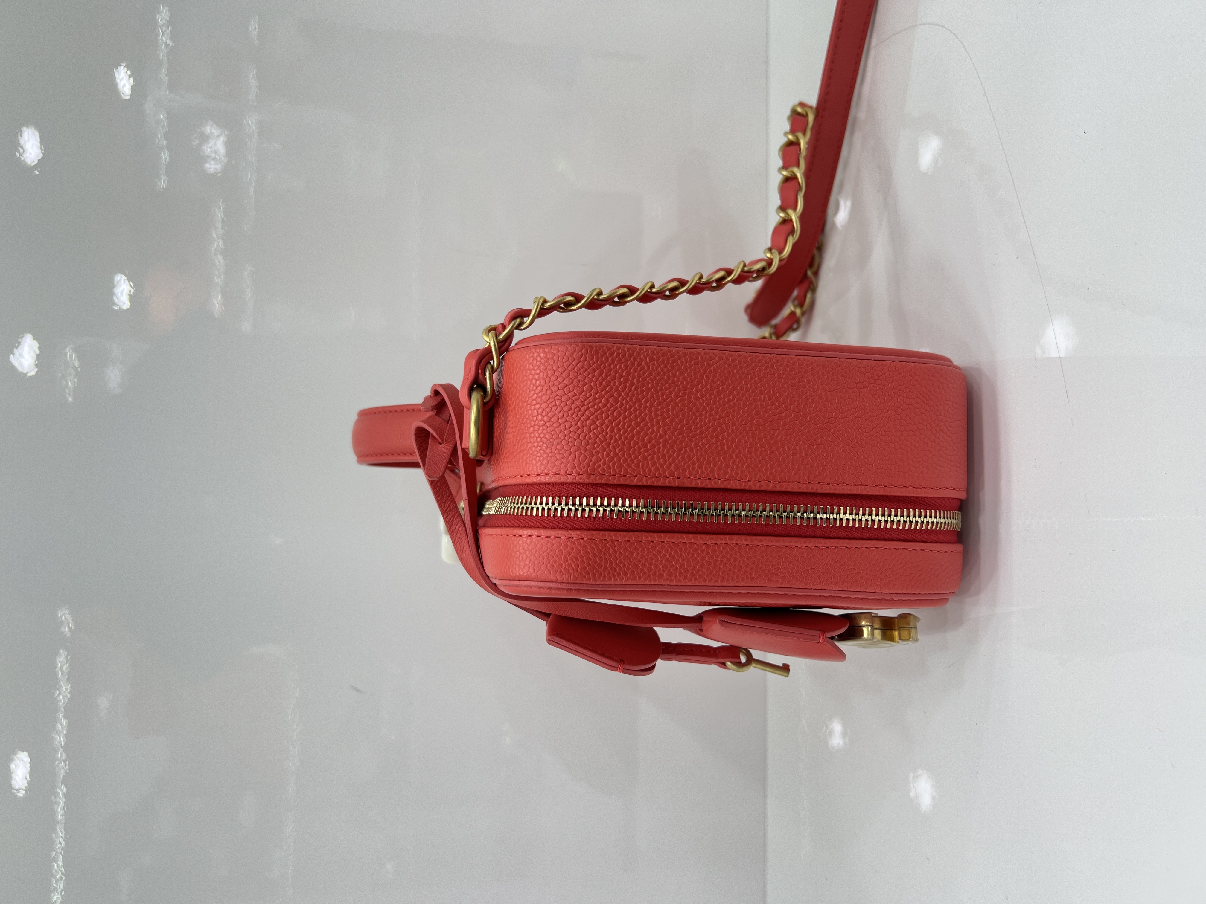 直播貨品 |  [1個-$100 2個-$300］EE81