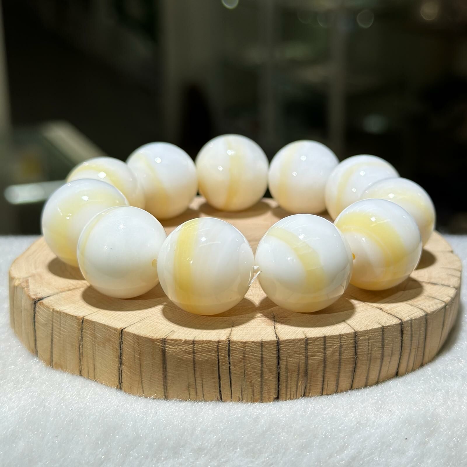 大m💫金絲硨磲手串 19.5 mm +/-