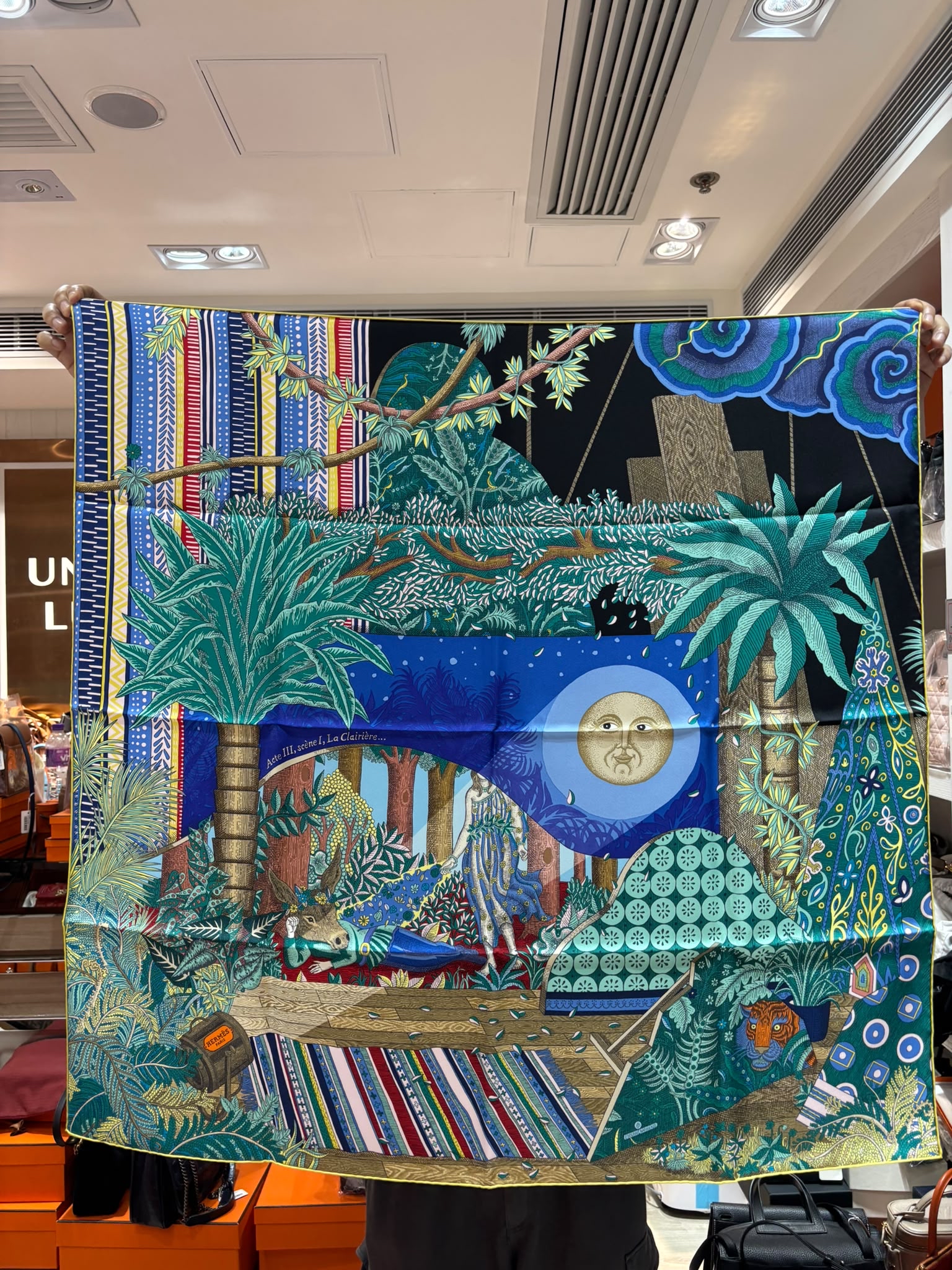 全新 Hermes scarf 90x90cm silk 披肩圍巾 100%Authentic, 100%new 全新貨品✅ box 