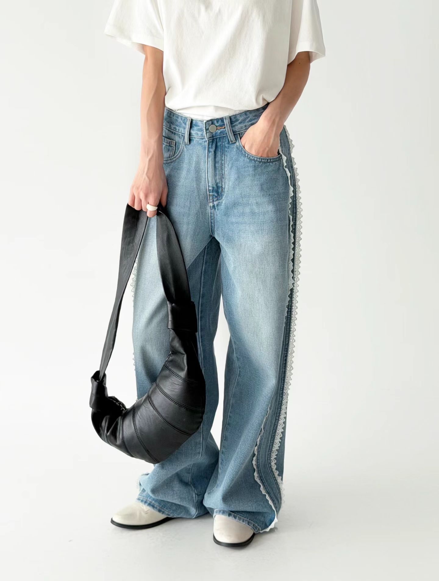 Marie側拼通花邊牛仔褲