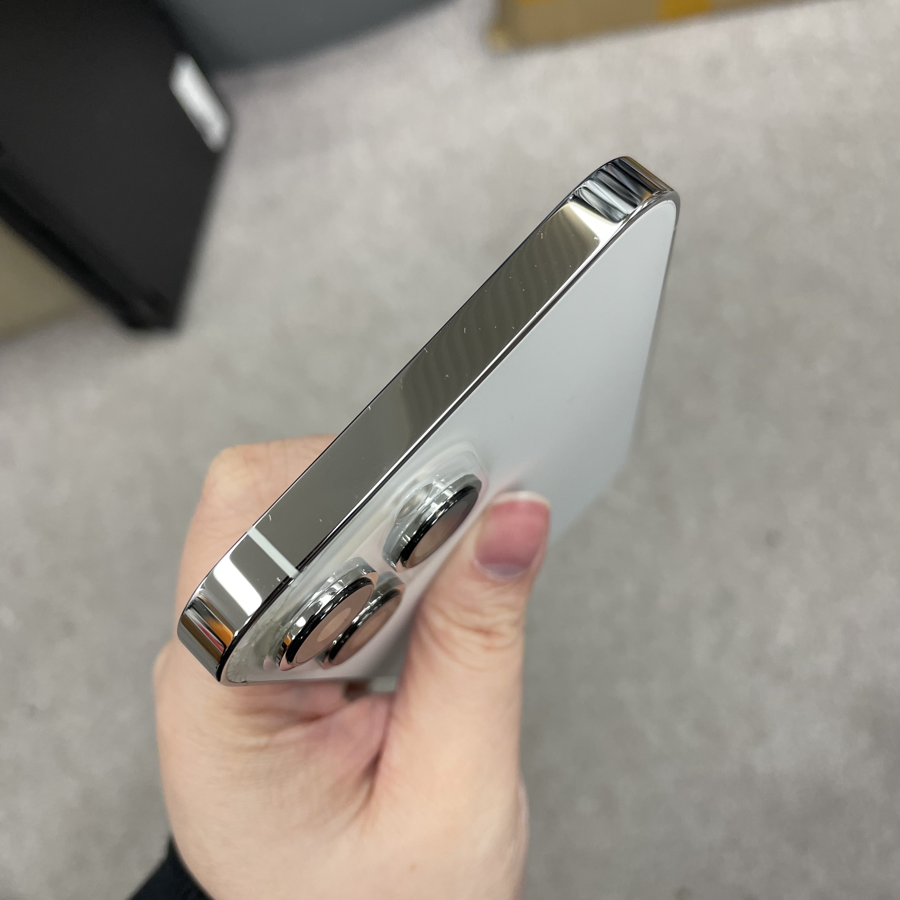 *5759 13 Promax 勁靚機 128GB 電100 白色 white