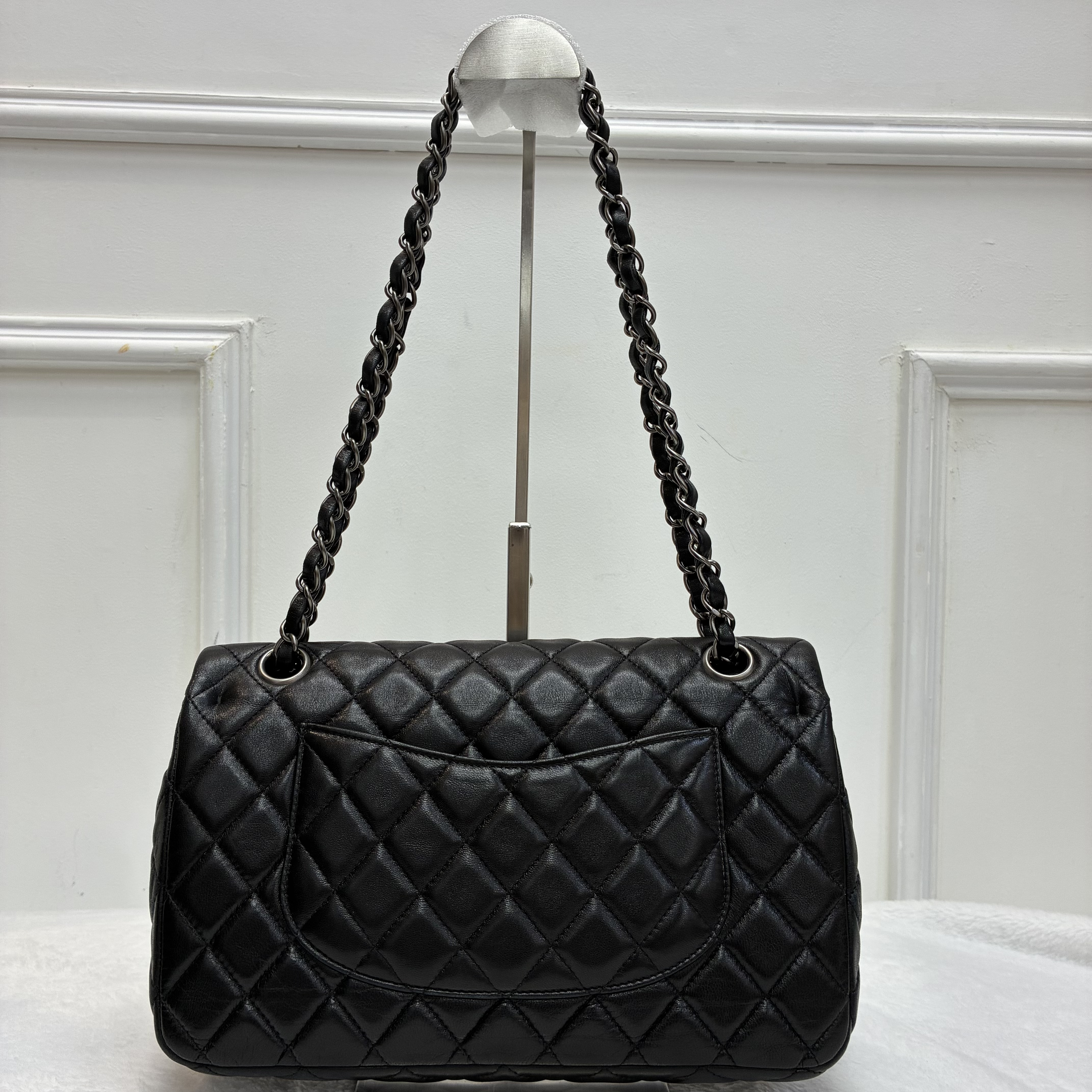 Chanel 香奈兒Classic Flap CF黑銀（做舊）中號