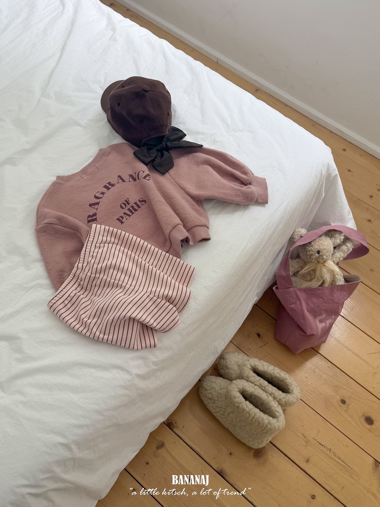 Bananaj | Paris Pig Sweatshirt