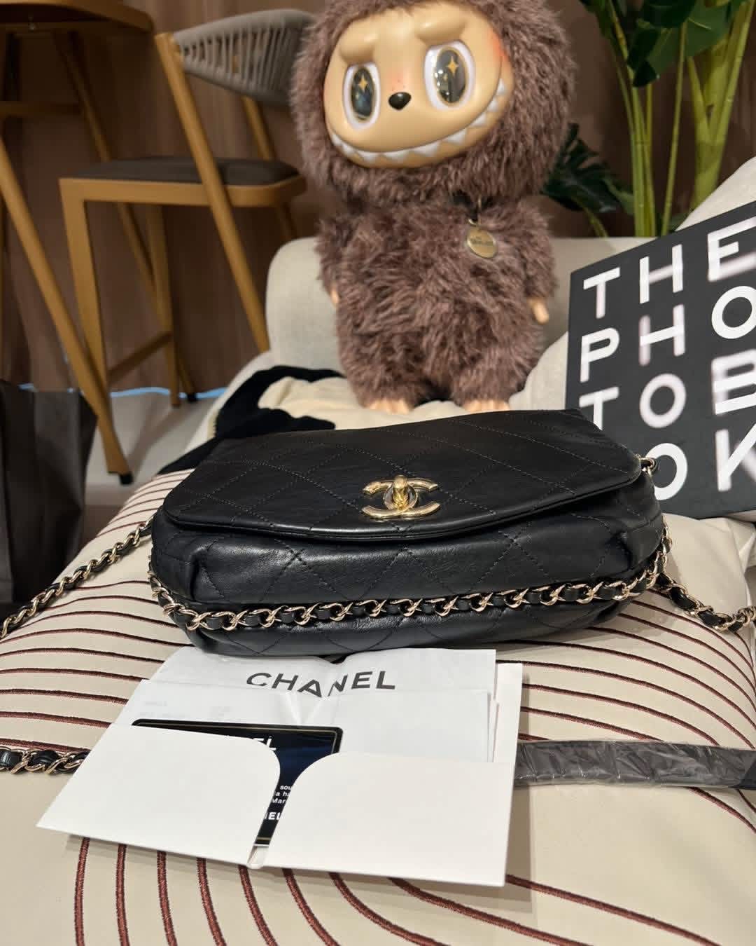 Chanel Chain Around Crossbody Bag 100%Authentic, 95%New ✅收據✅Card✅Dust bag ✅Box