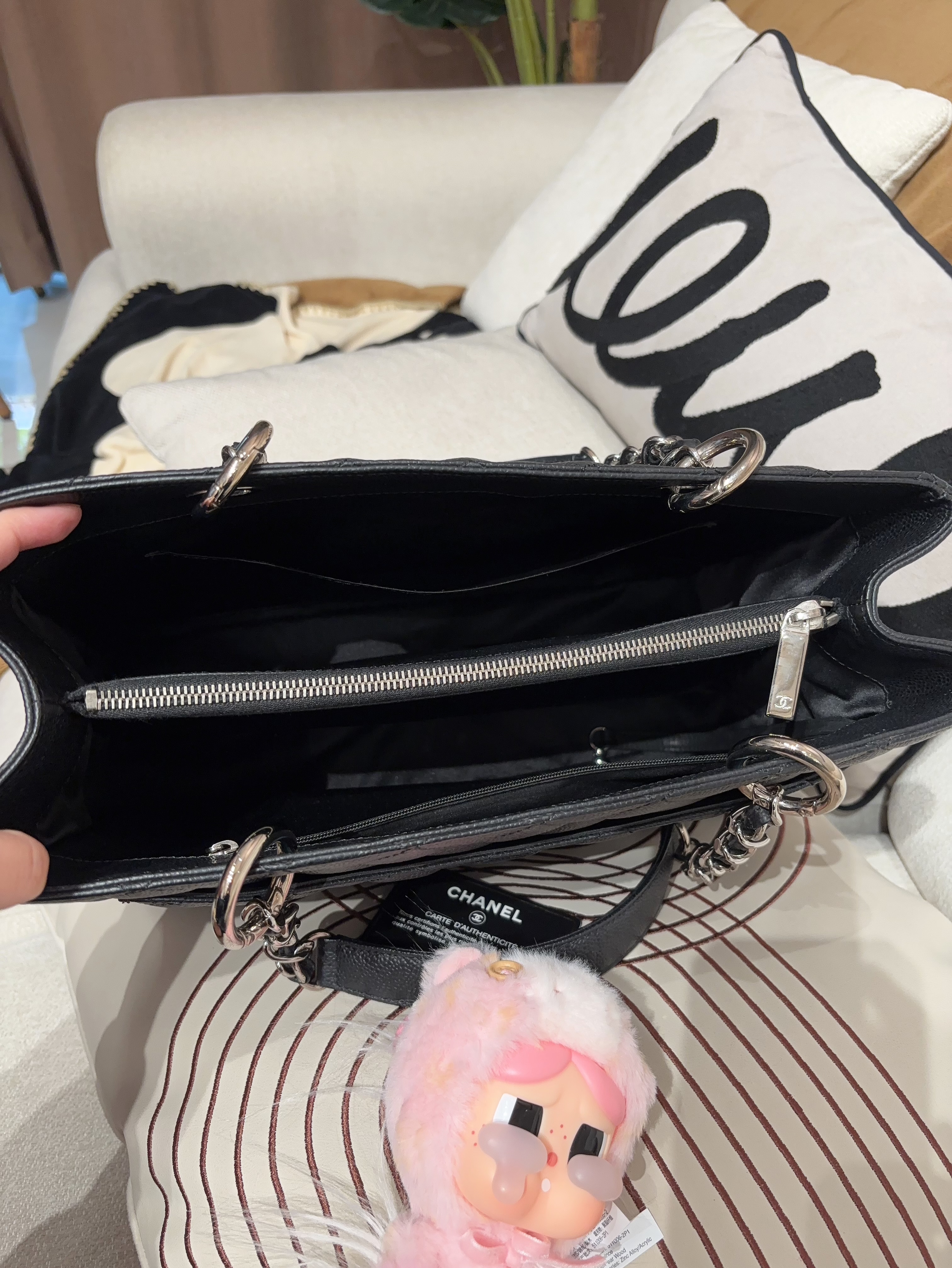Chanel GST grand shopping tote 黑色荔枝牛皮銀鏈 100%Authentic, 98%new✅card✅Dust bag✅Box