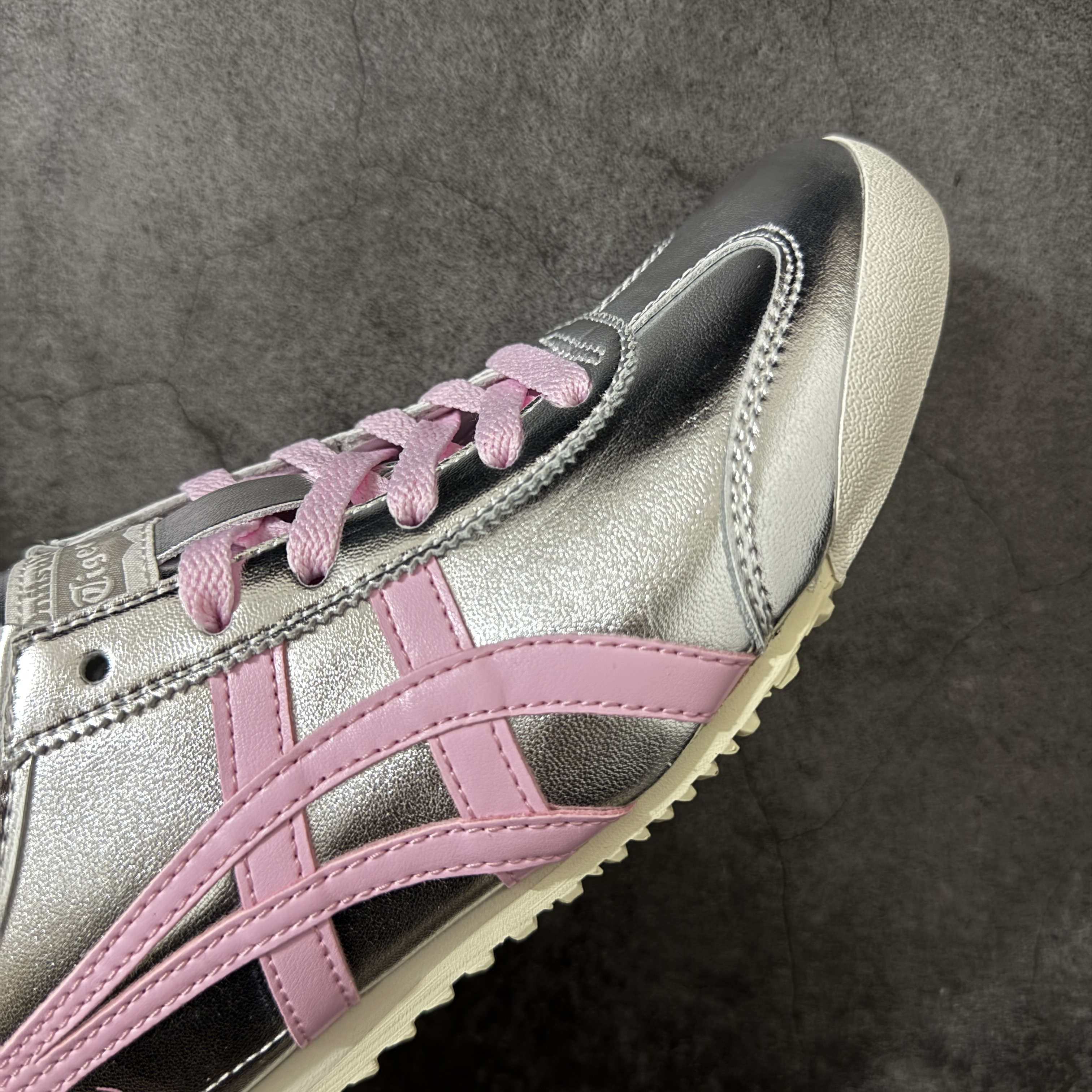 Onitsuka Tiger Mexico 66