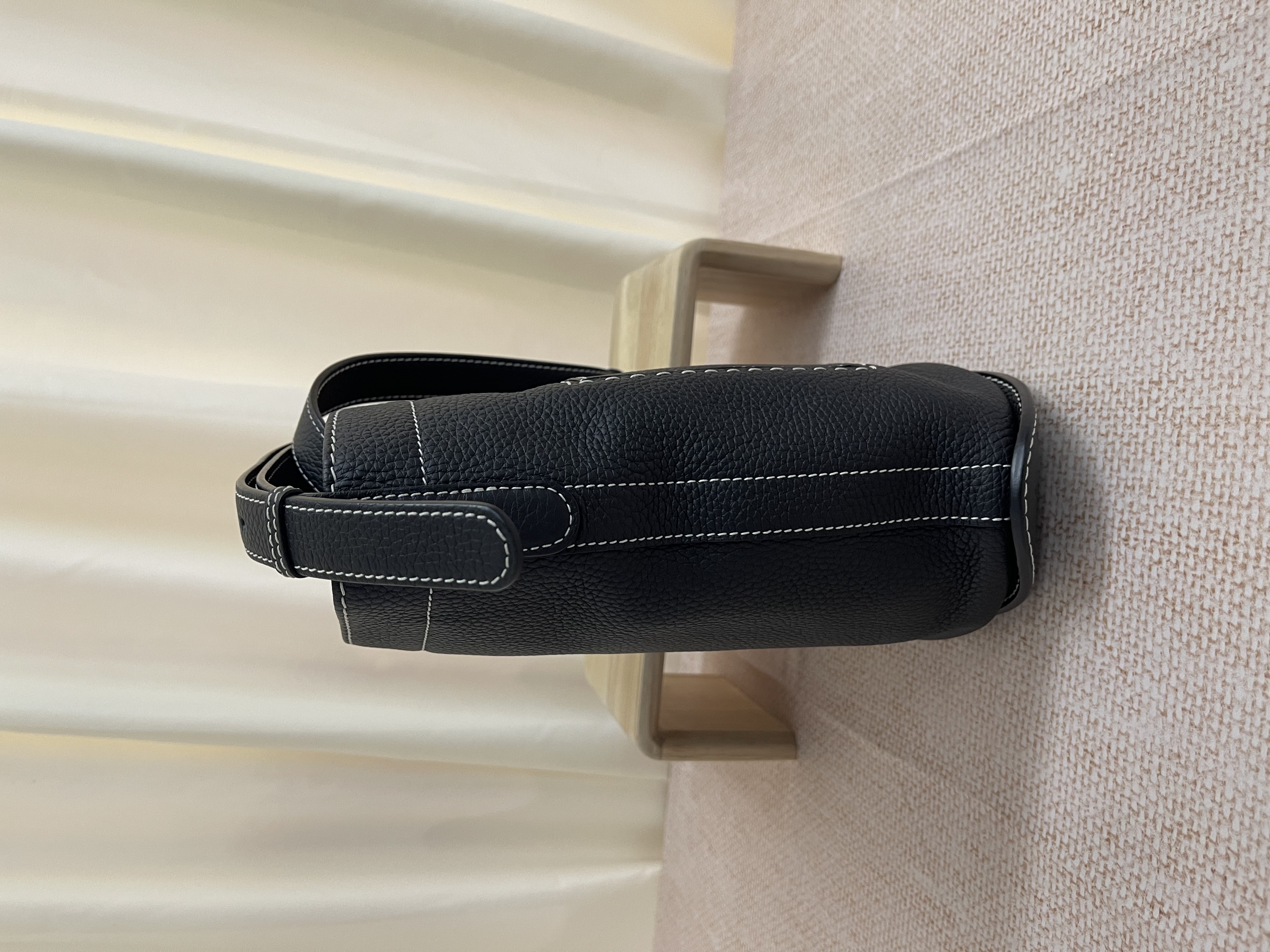 Pre-owned Delvaux Pin Daily/ Product Code: 26022407