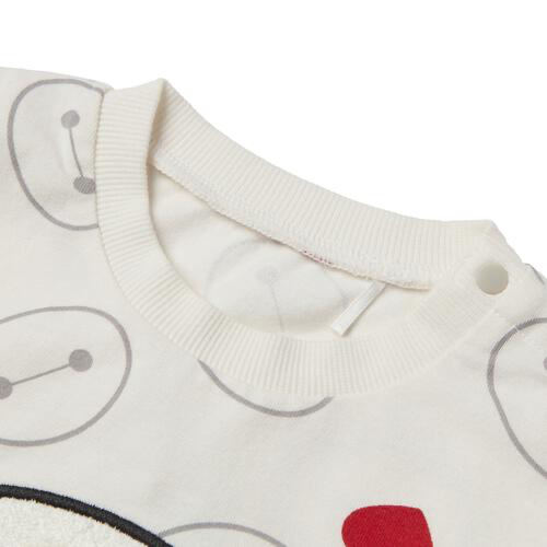 🇯🇵預訂 日本直送🇯🇵Baymax心心滿印毛毛刺繡貼花短袖包屁衣