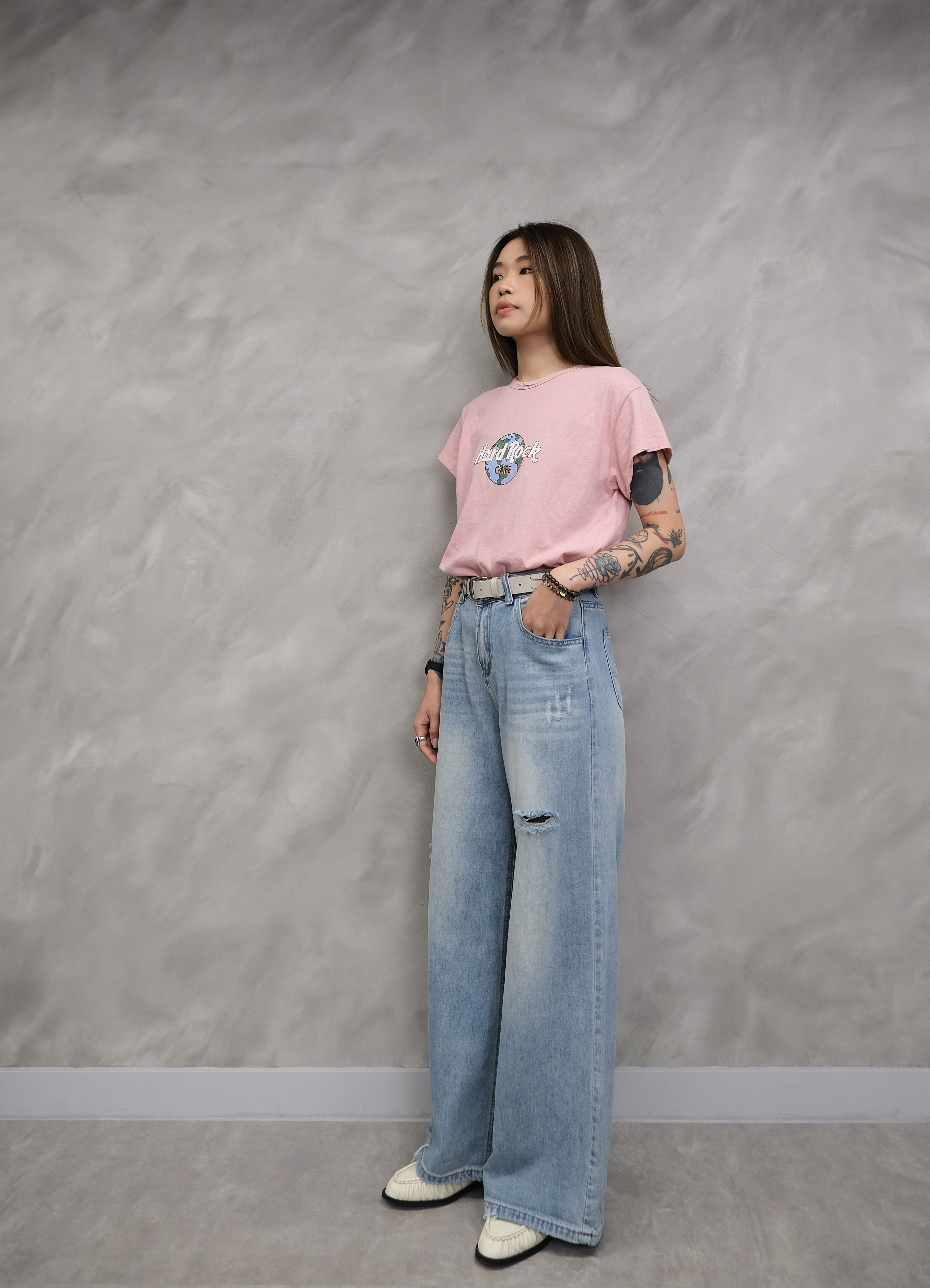Ripped baggy jeans #pt75