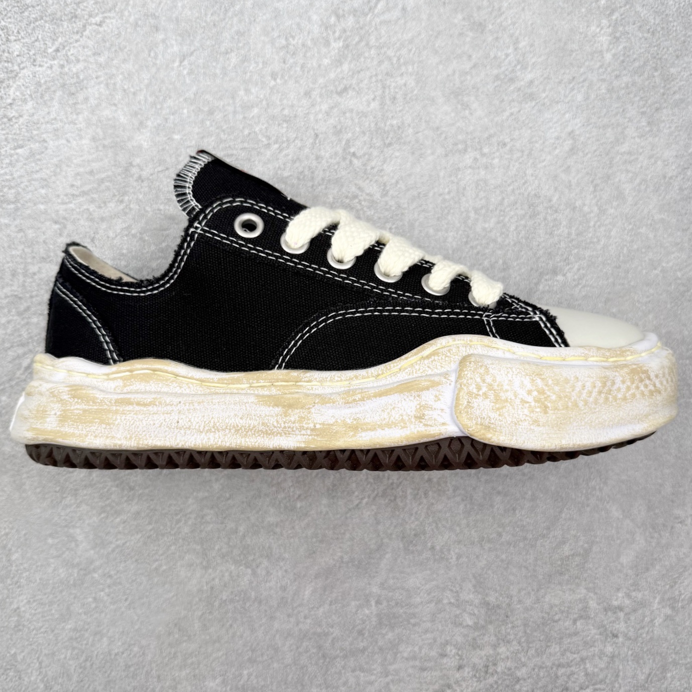 Maison Mihara Yasuhiro MMY Peterson OG Sole Canvas Low-top Sneaker