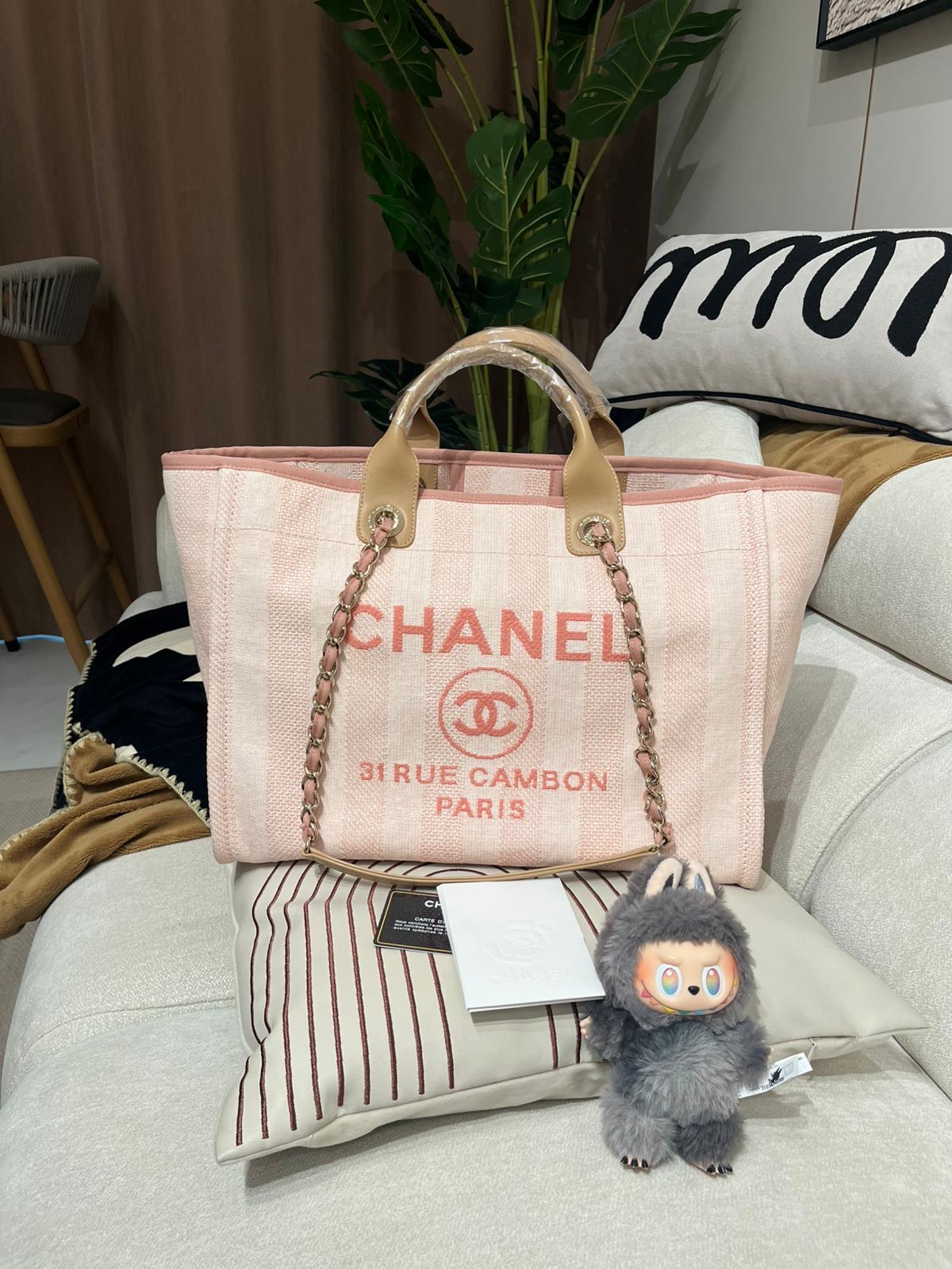 Chanel DEAUVILLE tote handle 100%Authentic,98%new ✅專門店收據✅29 card✅dust bag
