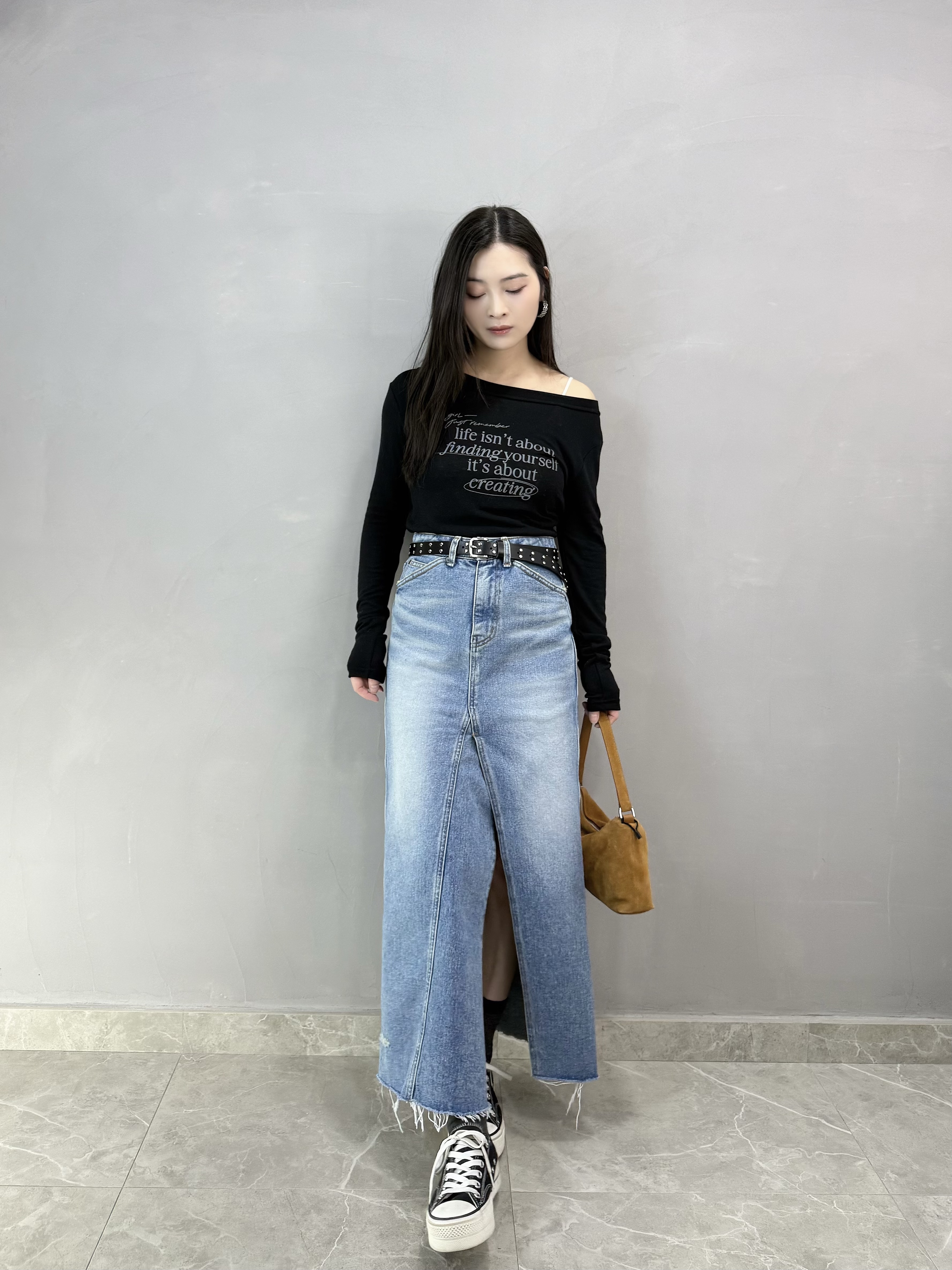 F73 大領英文字Tee