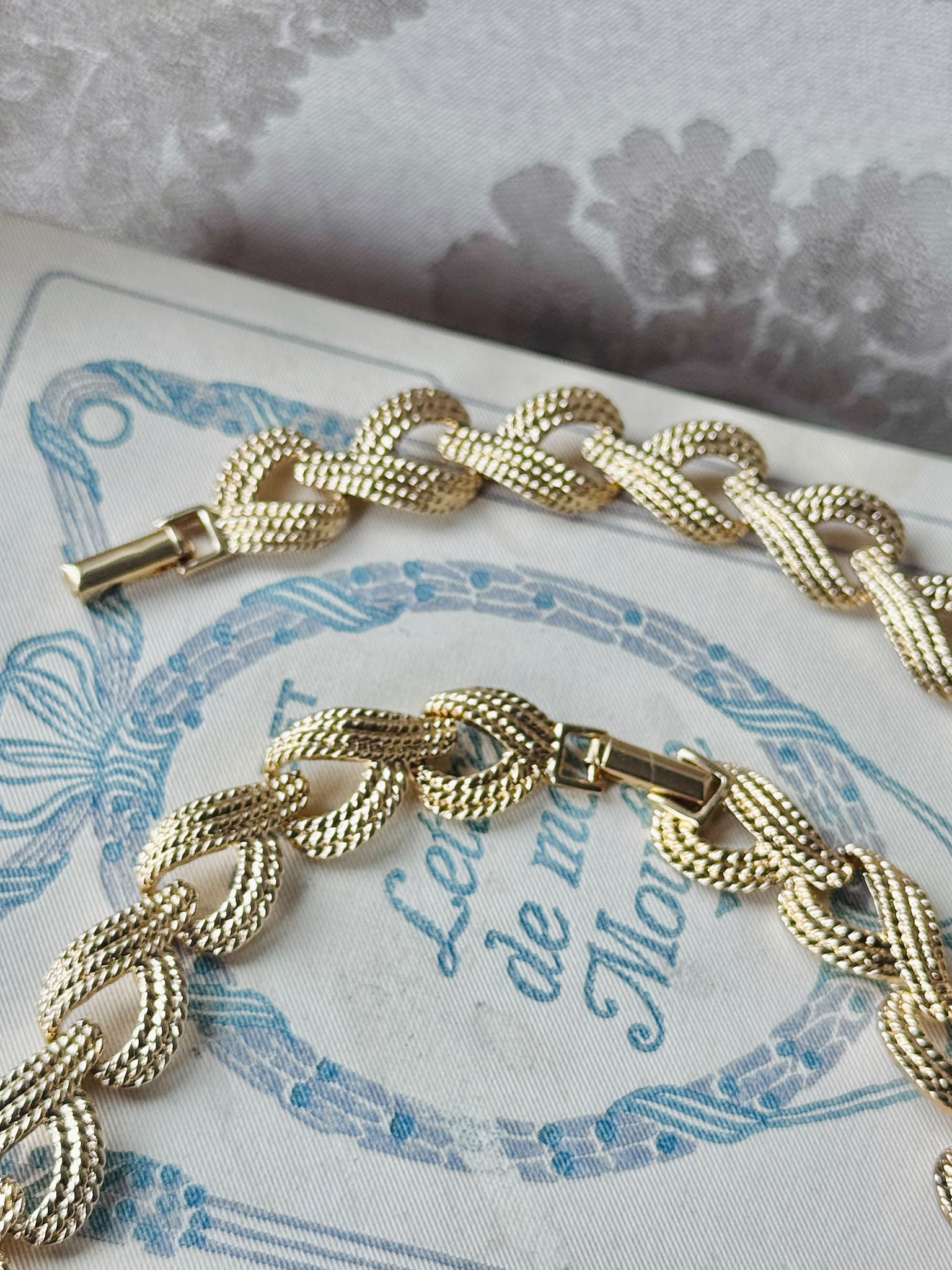 Vintage Napier "Heart Knot"  Necklace and Bracelet Set (MT2611)
