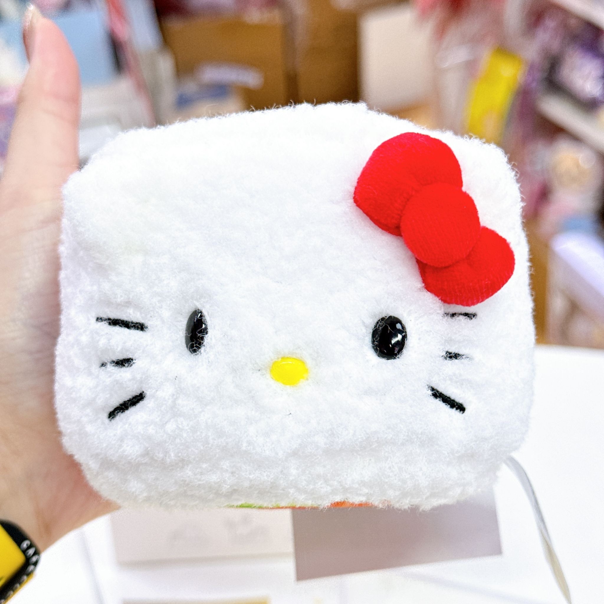 原裝行貨Hello Kitty不同食物造型公仔掛飾