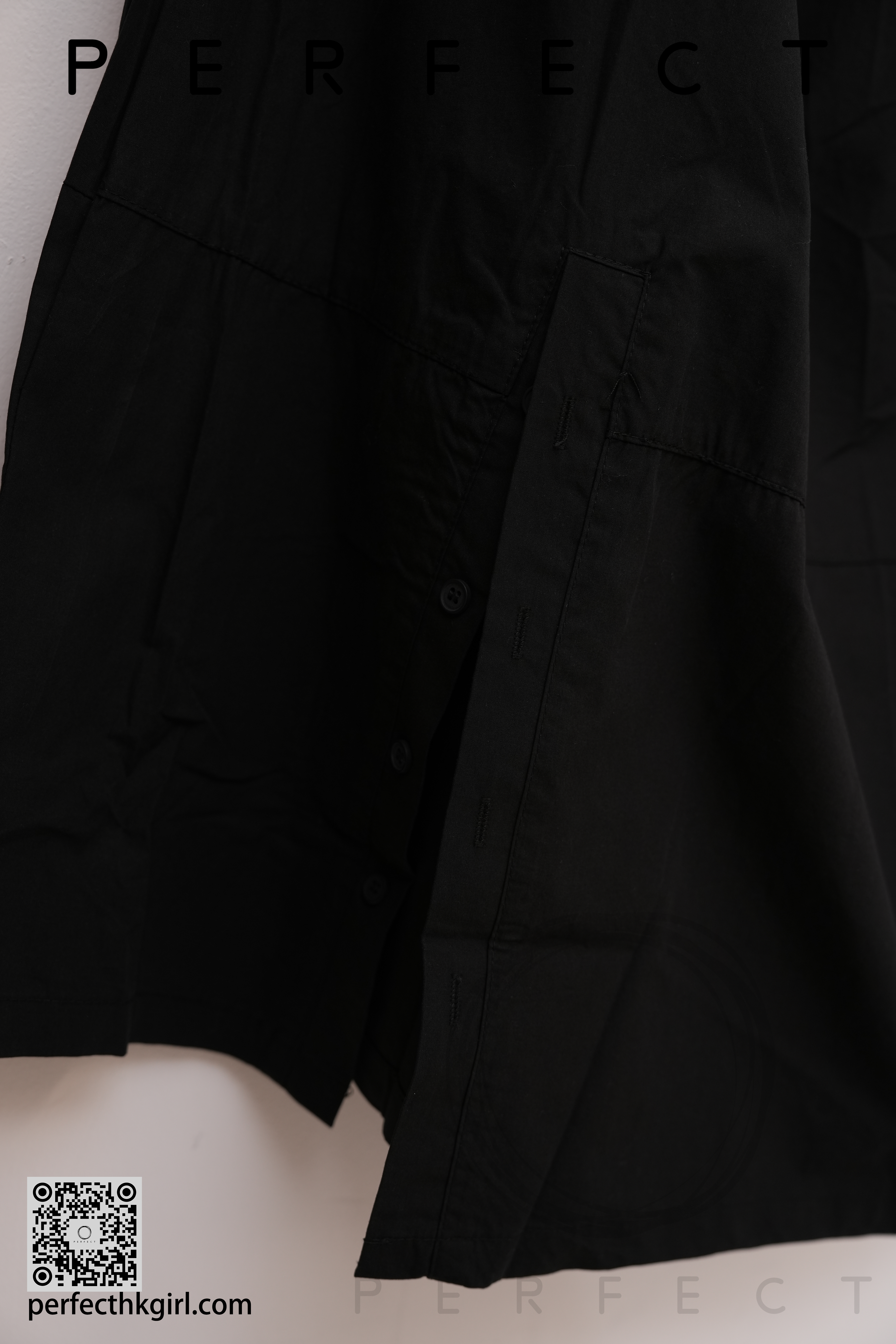 S0042_鈕扣款A字半身裙（顯瘦黑色）