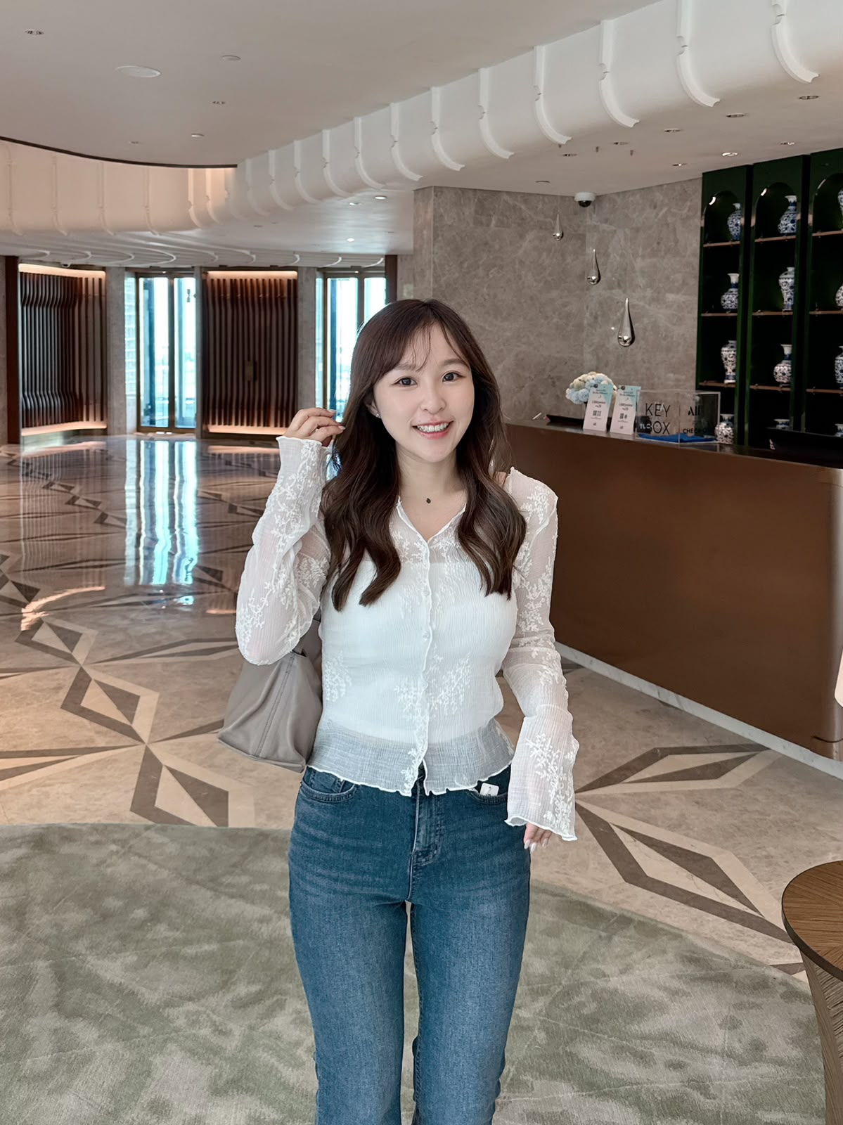 【超修腿型！】高腰彈性微喇叭牛仔褲