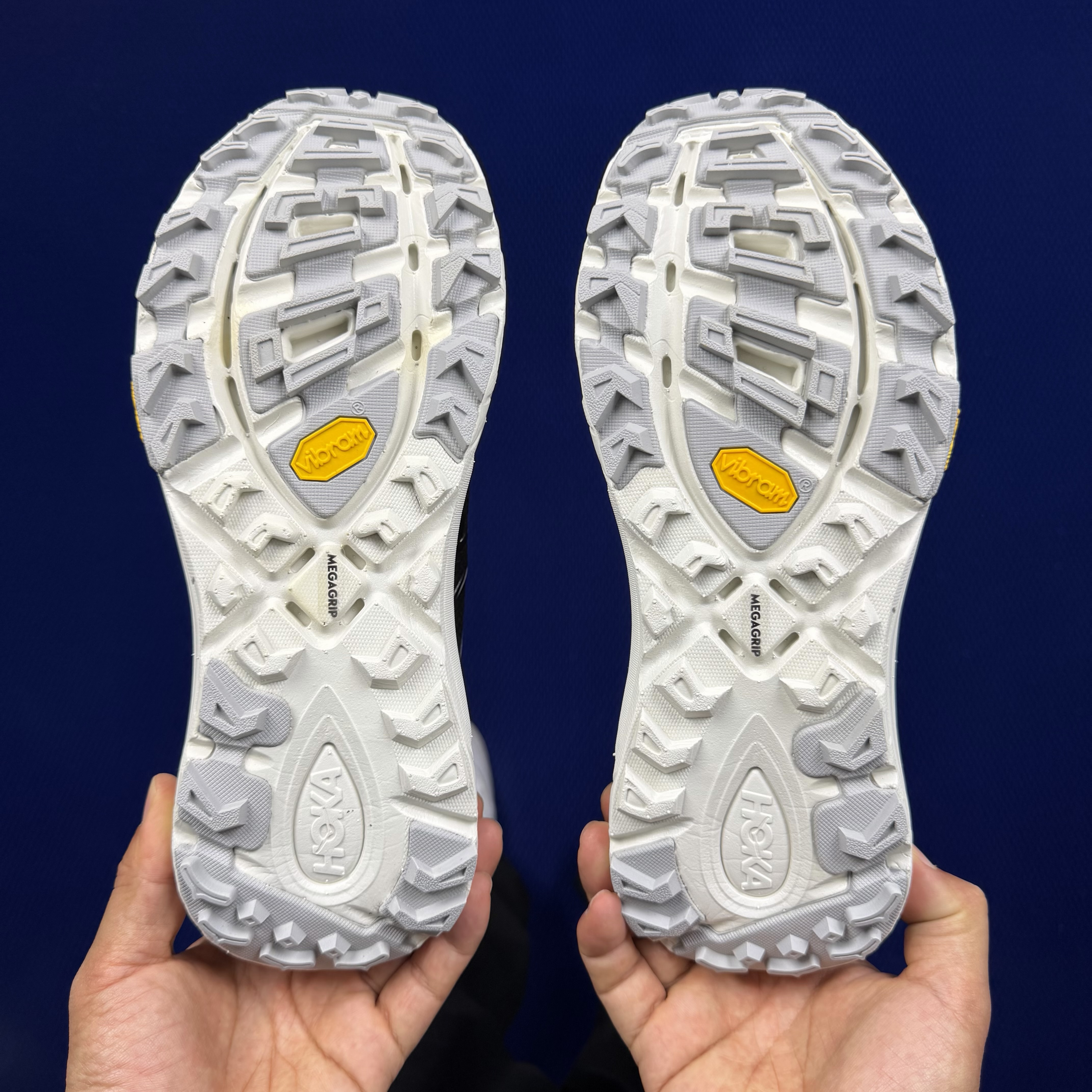 Hoka One One Mafate Three 2 