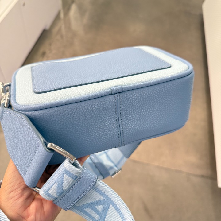 香港現貨-Marc Jacobs camera bag （淺藍）