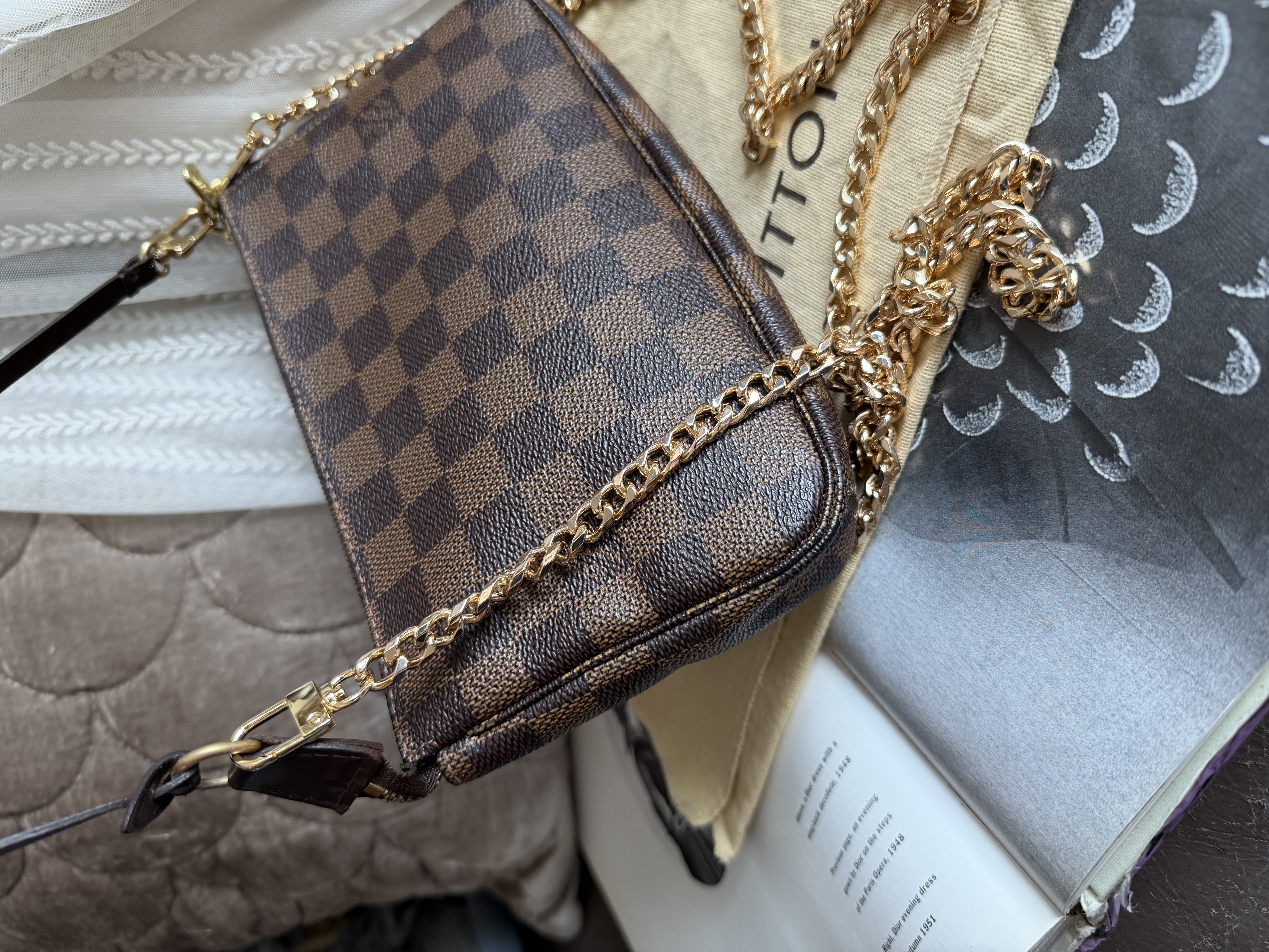 Louis Vuitton Damier Ebène Canvas Pochette Accessoires 