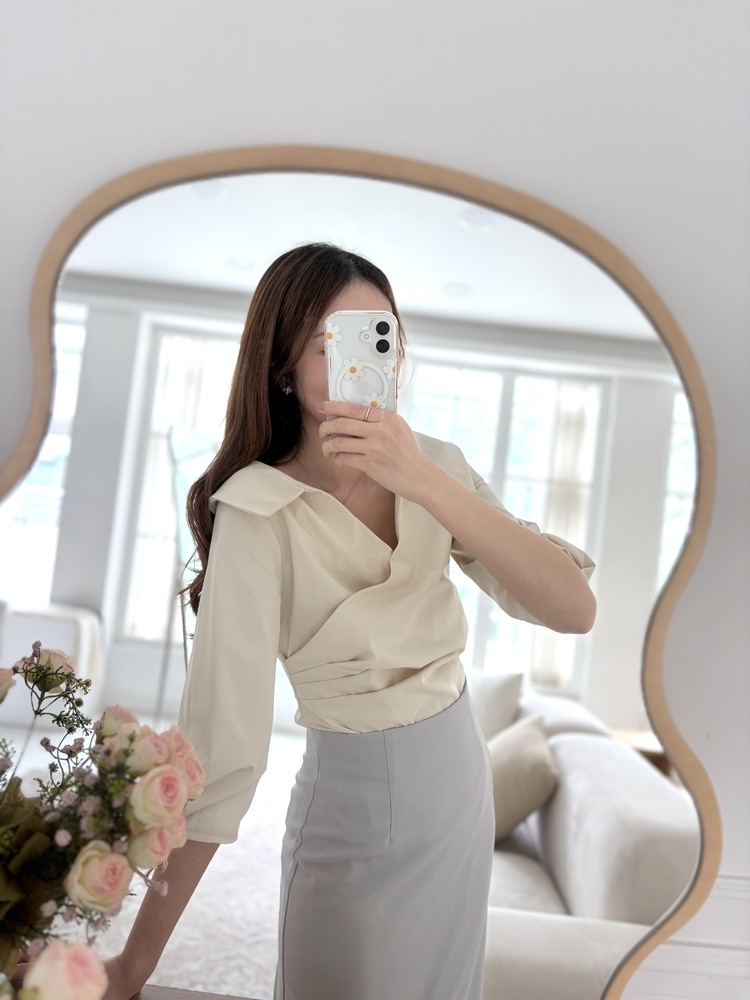 Camelia Wrap Collar Blouse (Cream)