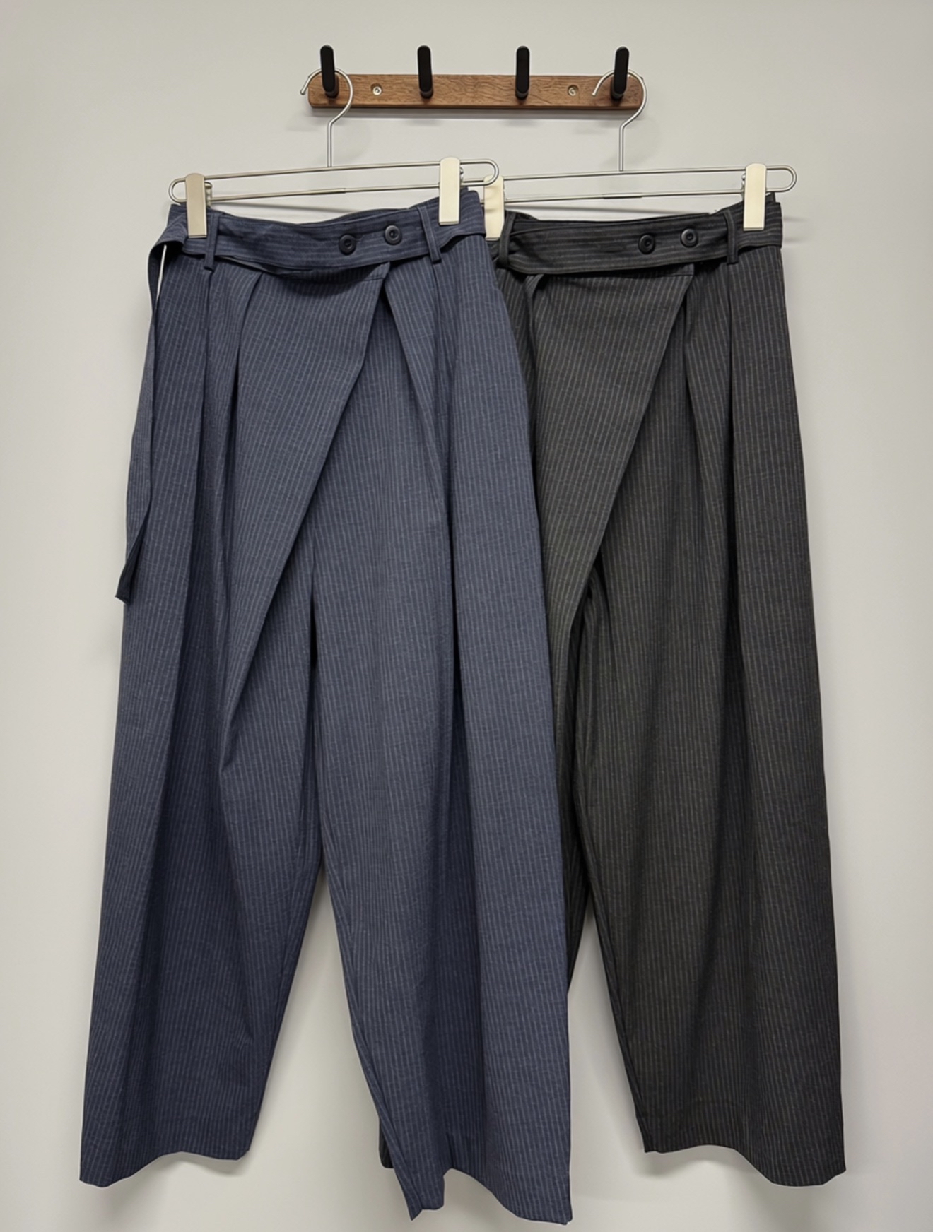 Pinstripe Volume Cross-Waist Trousers #pt82