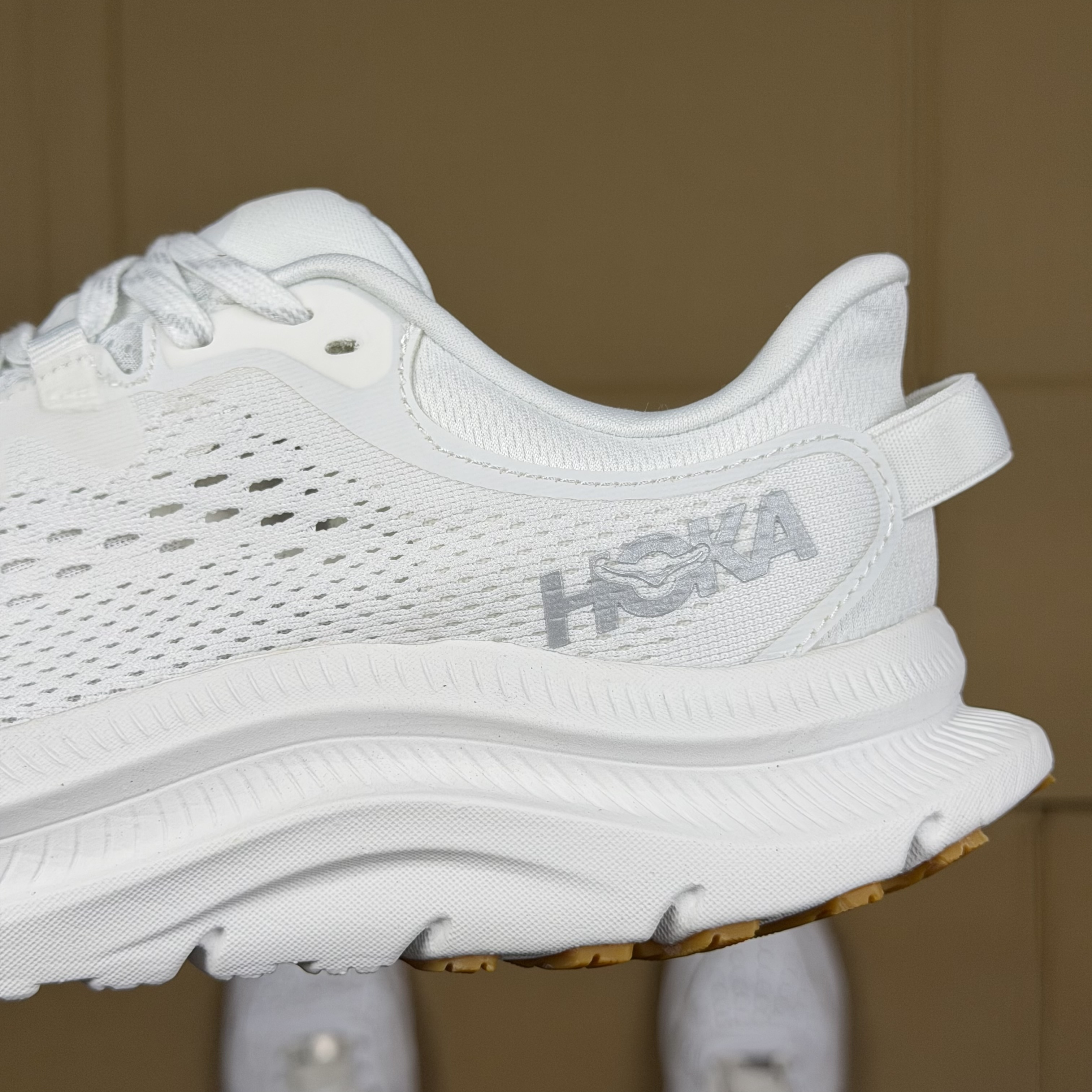 Hoka One One Kawaha 2