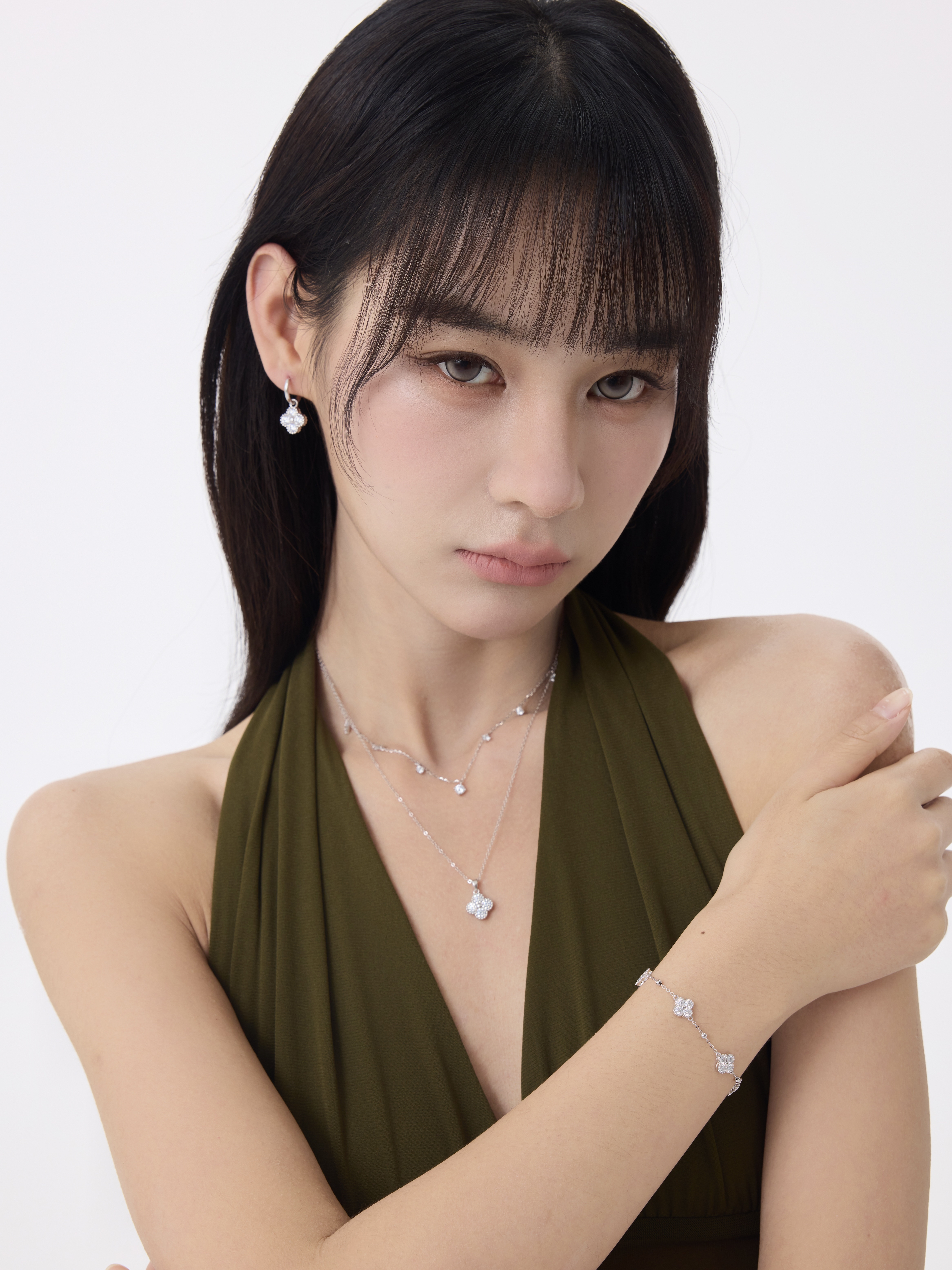 必入！四葉草莫桑石頸鏈 Lara Lucky Clover Mossianite Pendant Necklace