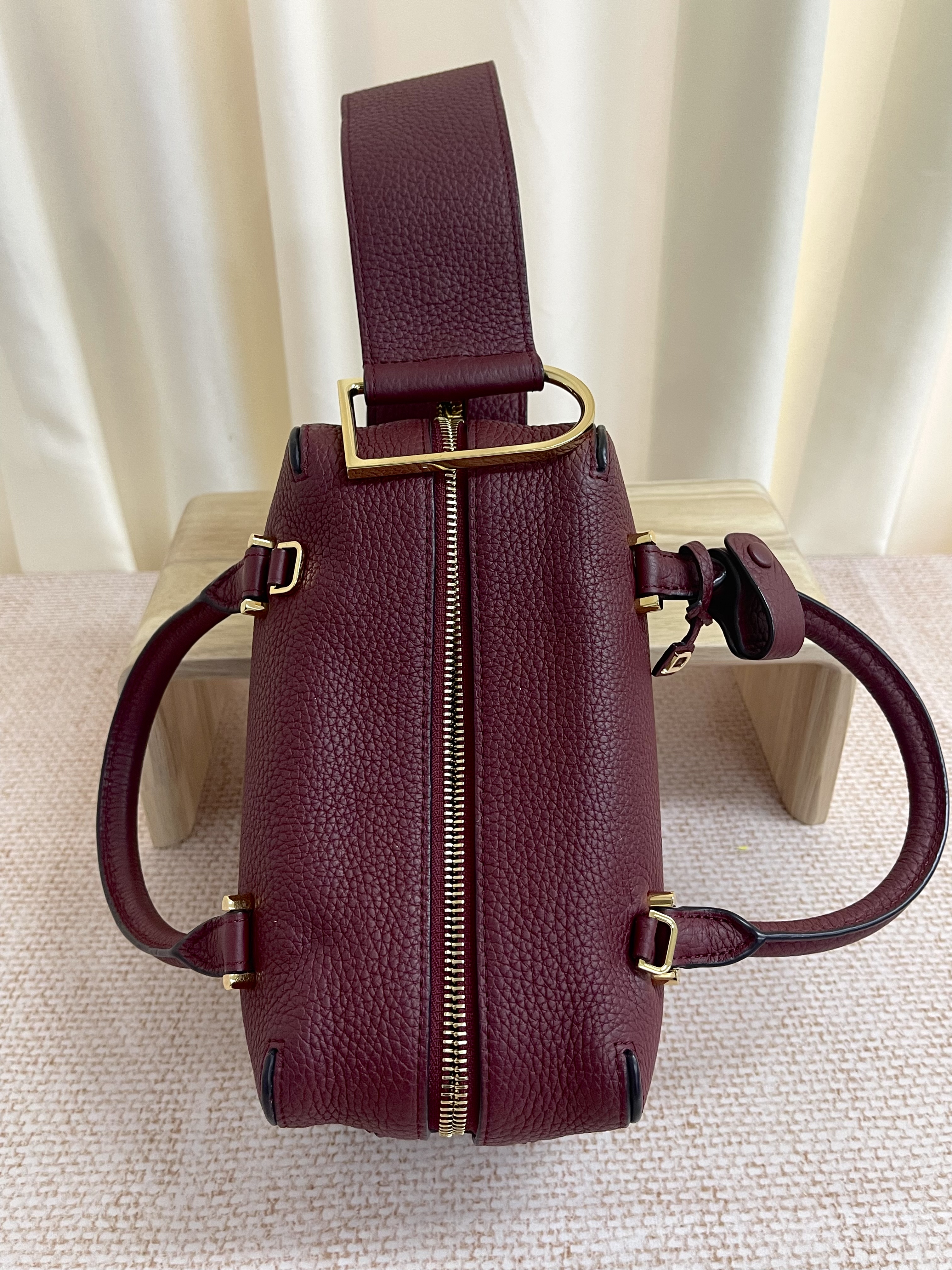 Pre-owned Delvaux Cool Box/ Product Code: 26021303