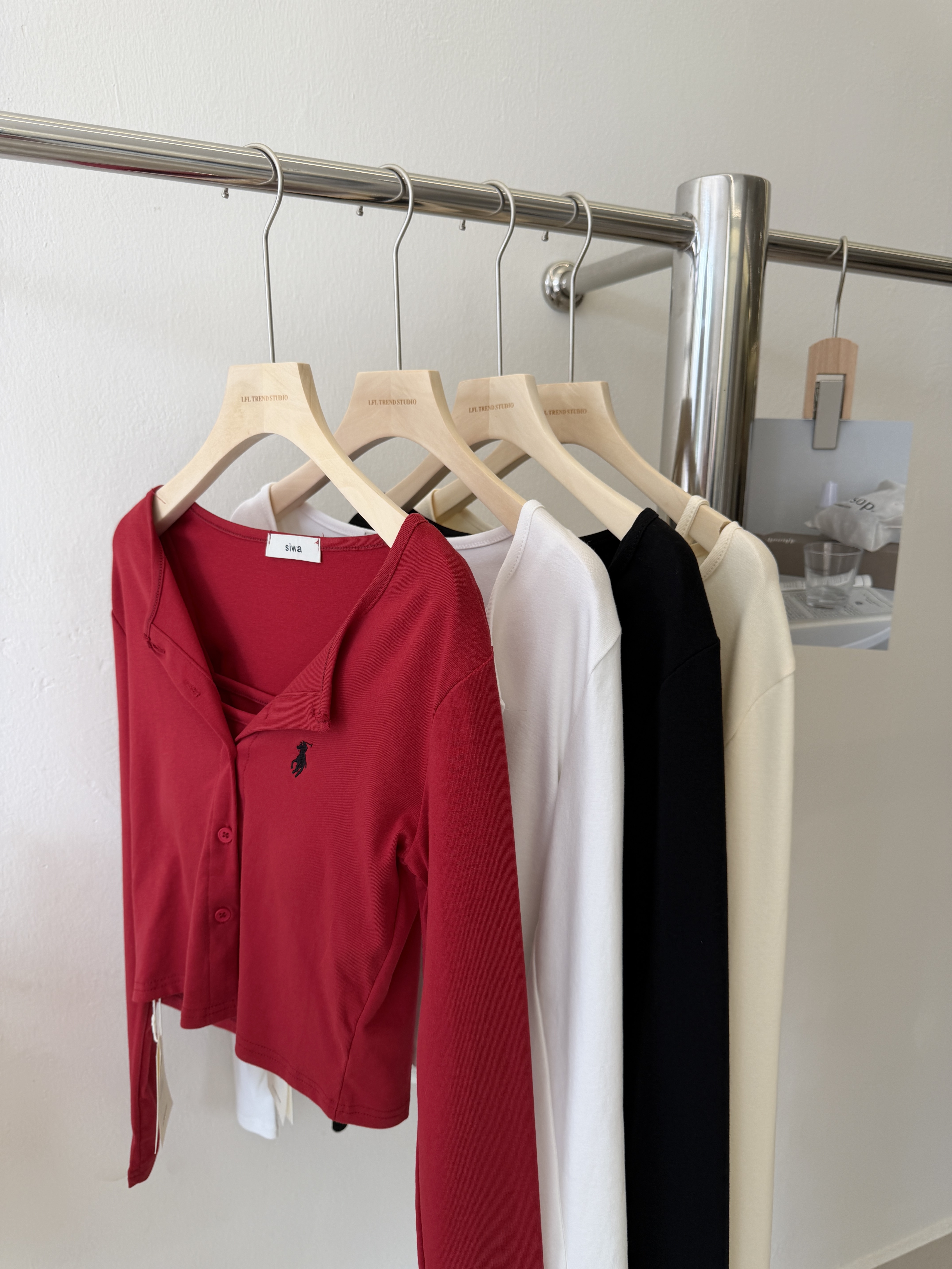 6570 爆款小马刺绣两件套