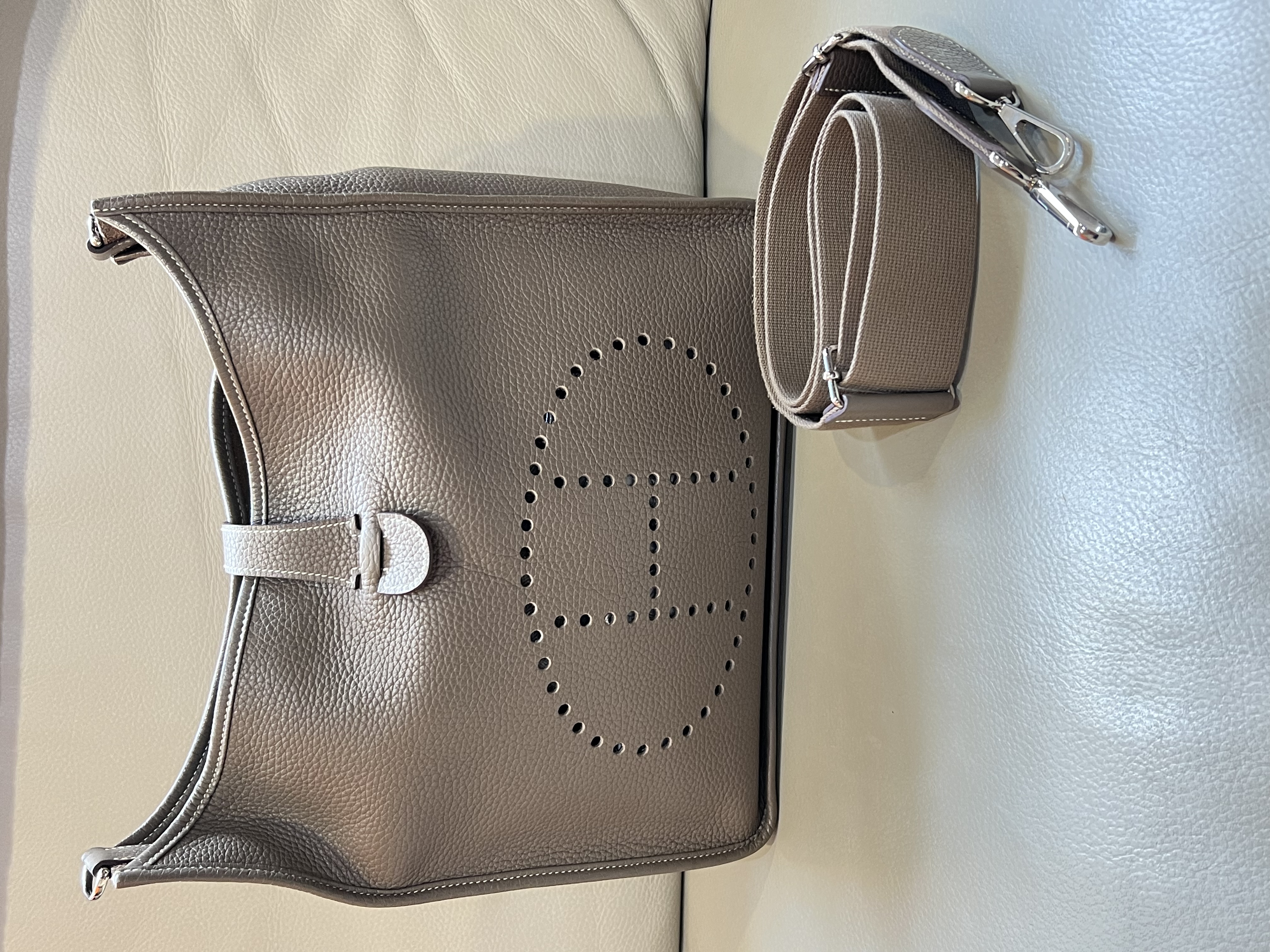 Pre-Owned HERMÉS Evelyne33 Stamp B / Product Code: 26041646