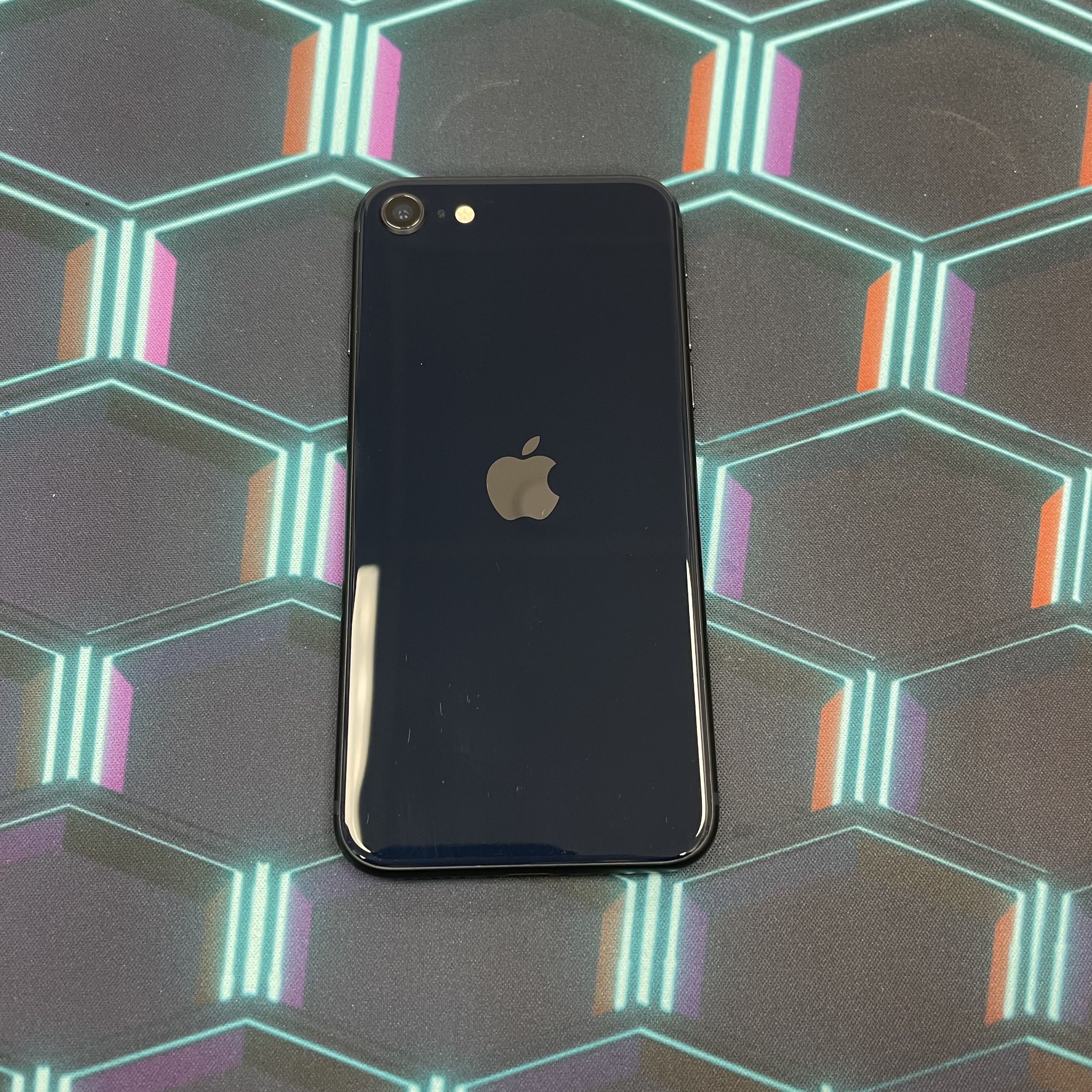 *5911 SE3 完美機 128GB 電100 黑色 black