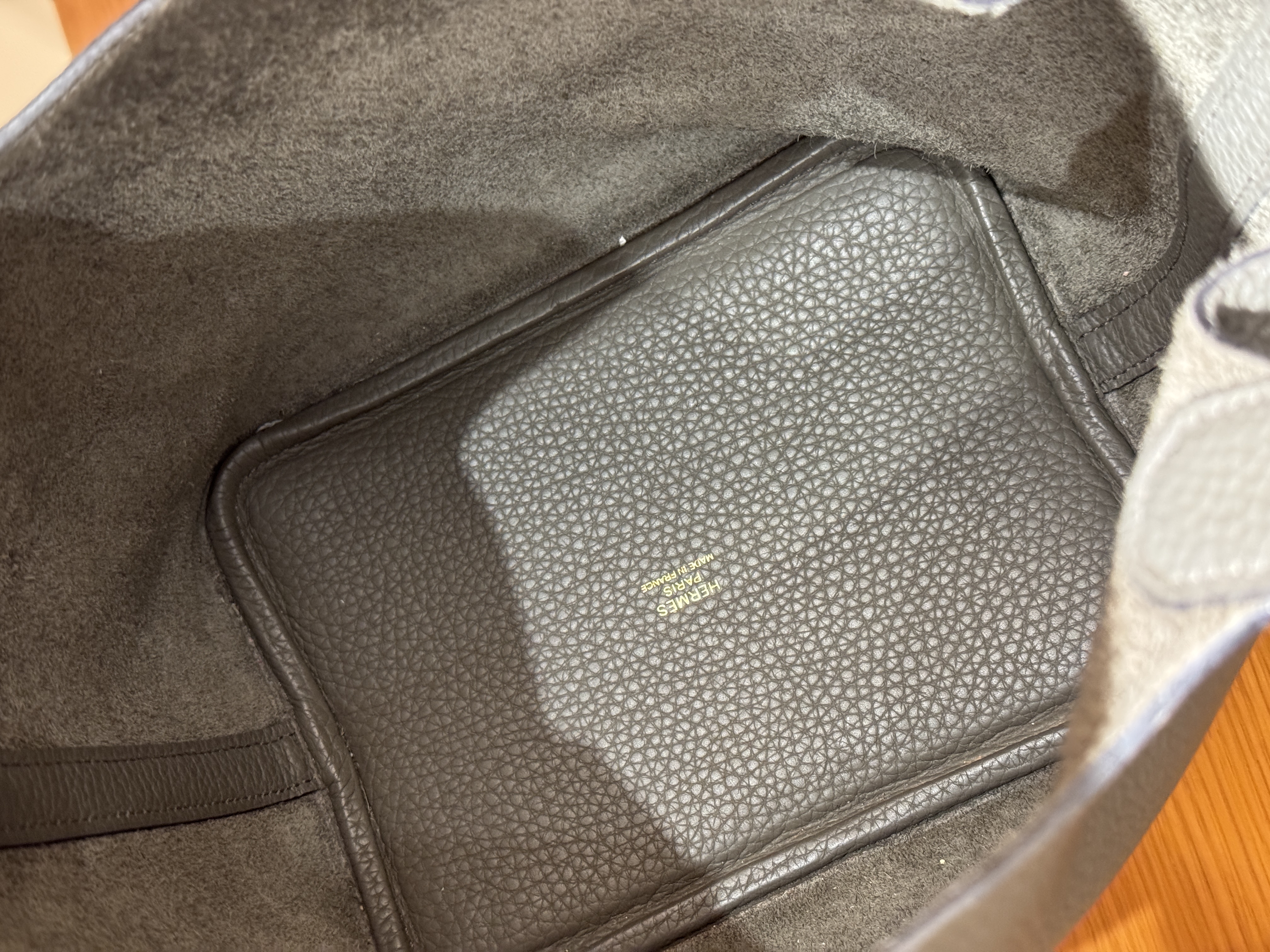 Pre-Owned HERMES P18 / Stamp Y / 錫器灰 