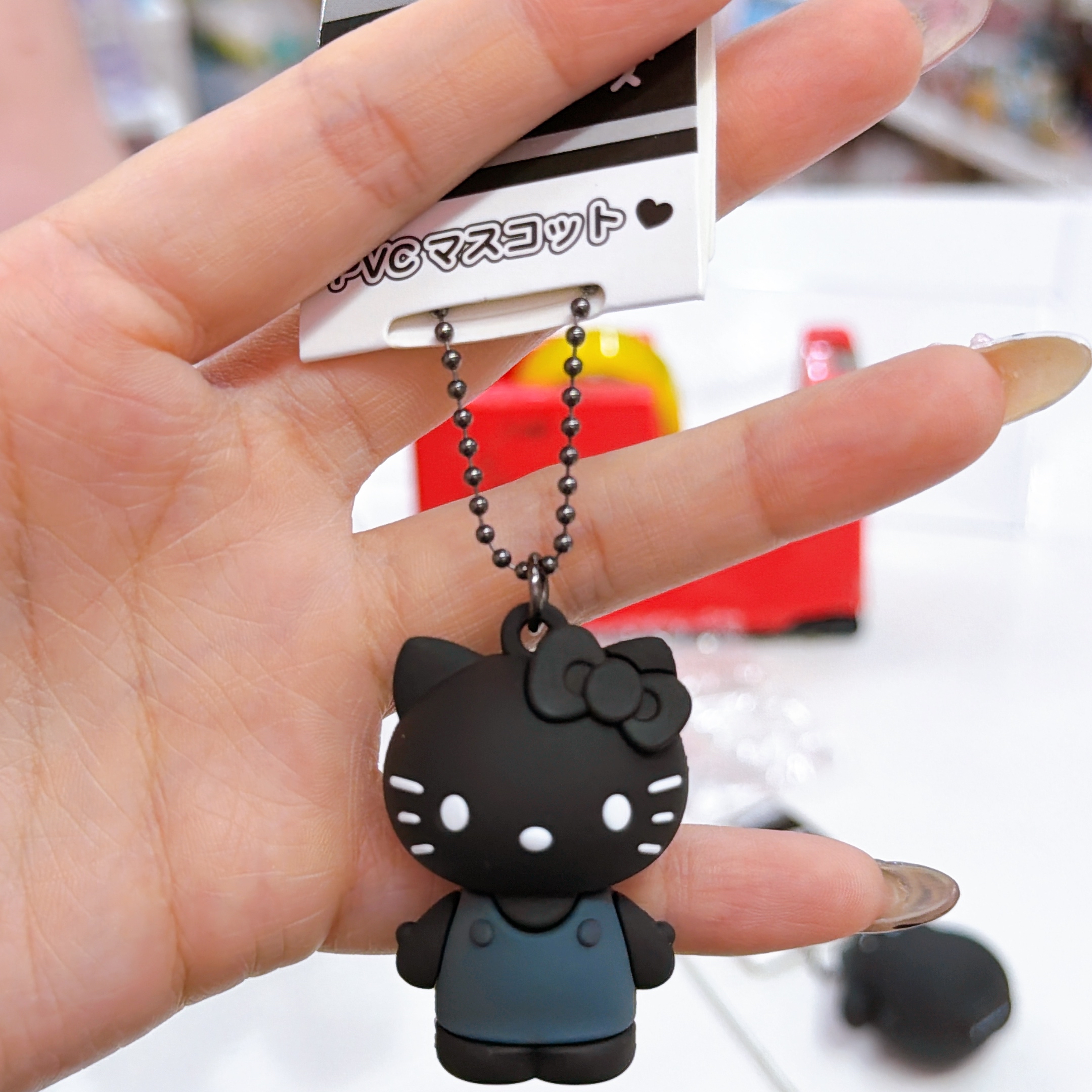 日本直送Sanrio新系列黑色鎖匙扣掛