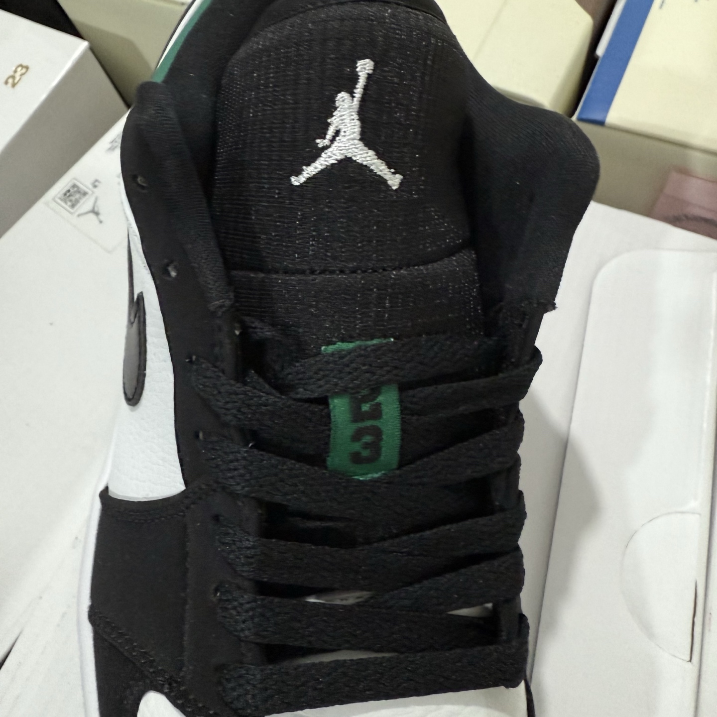 Nike Air Jordan 1 Low 553558-113