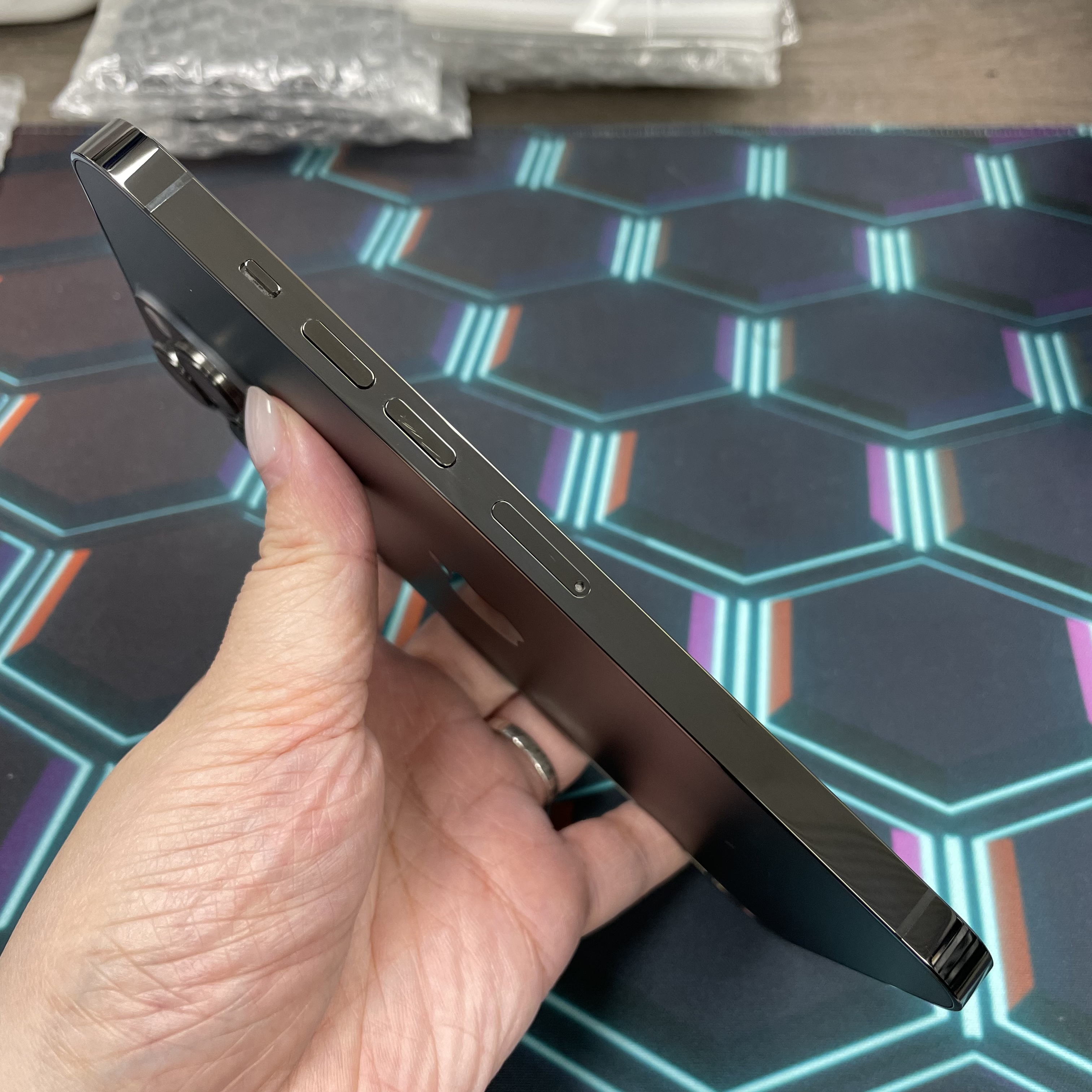 *6587 13 Pro max 完美機 128GB 電100 黑色 black