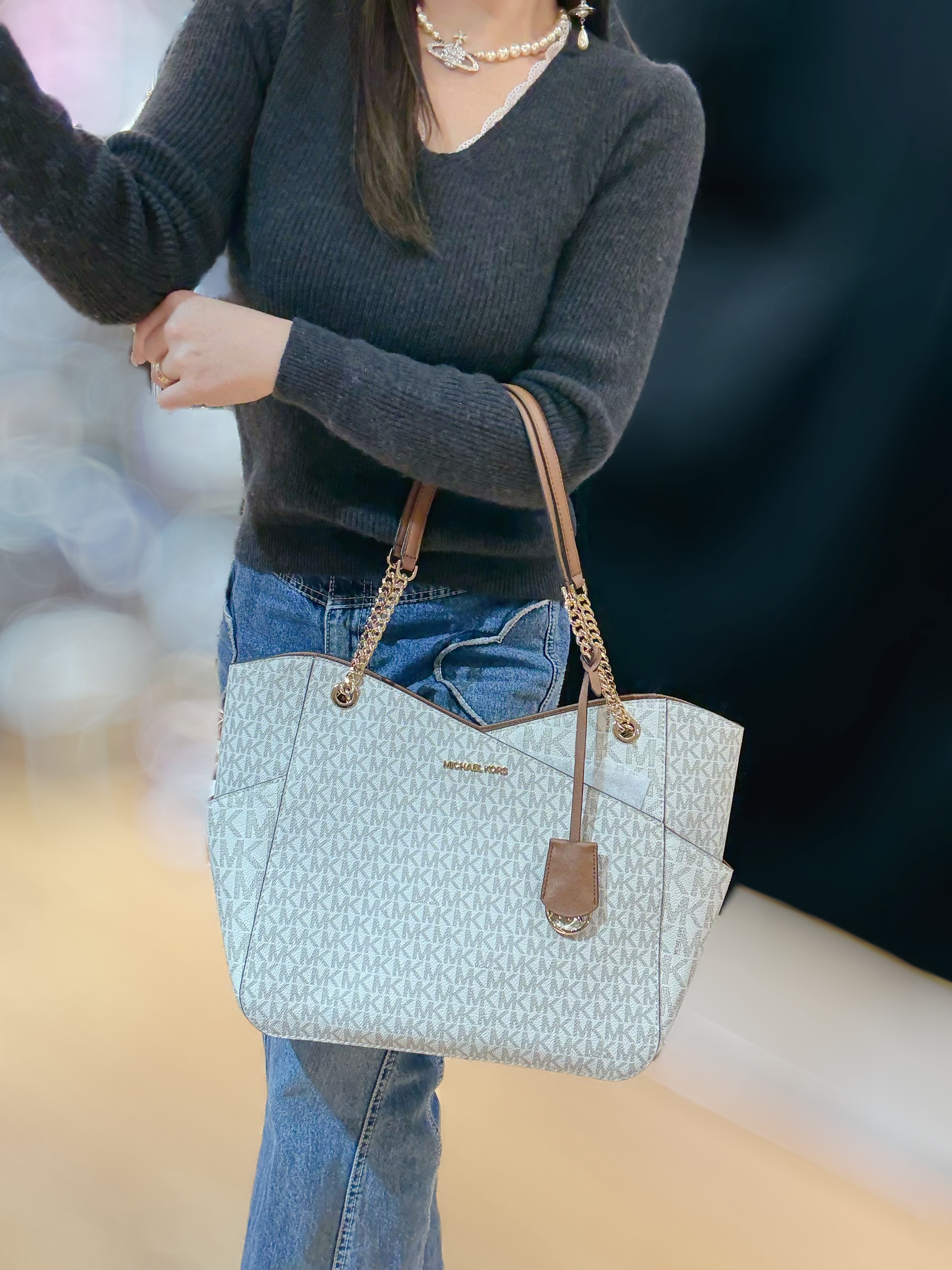 Michael kors chain tote white/m