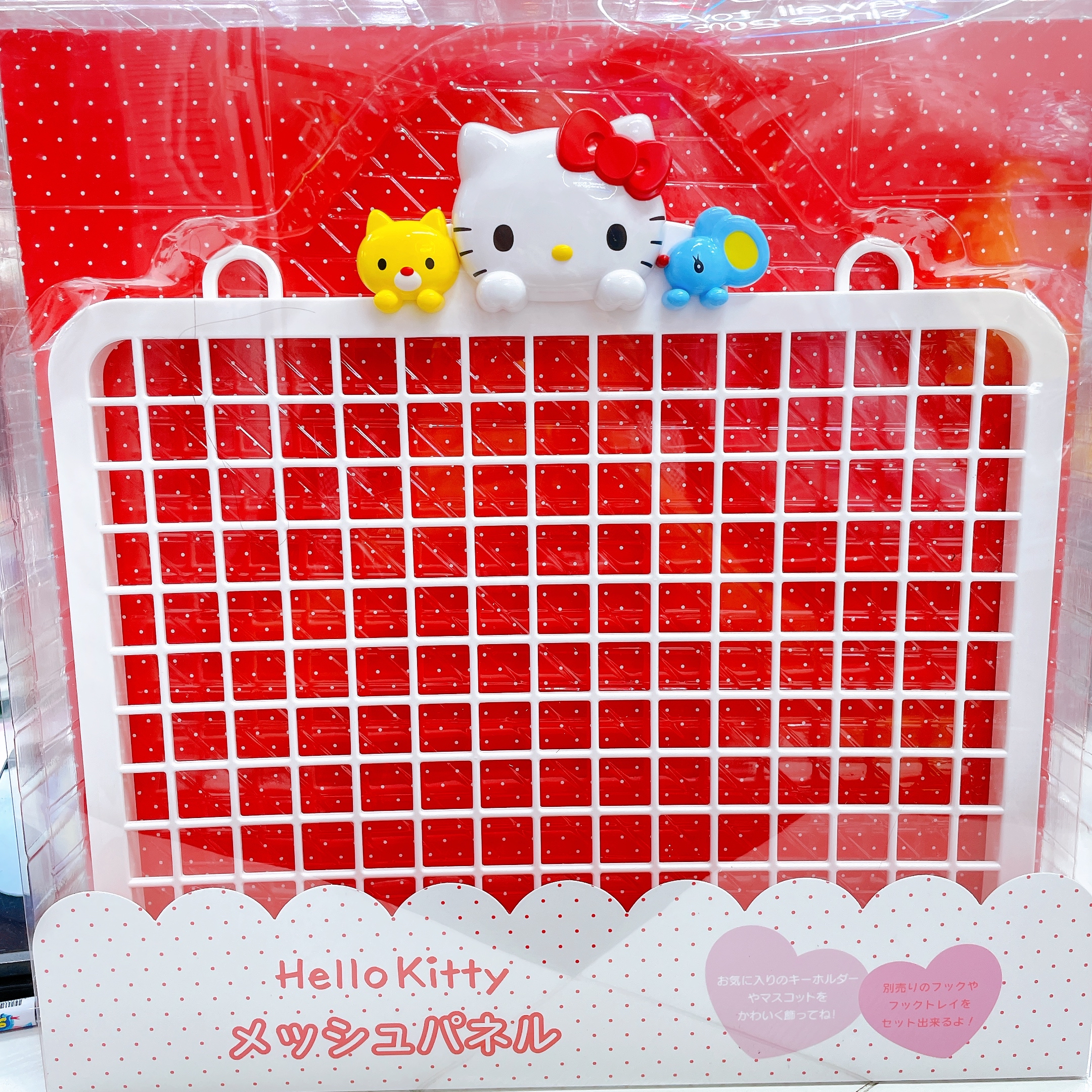 日本直送Sanrio 新款夾格網架 可以掛公仔手機鏈 乜都得，另外可以再加購其他配件