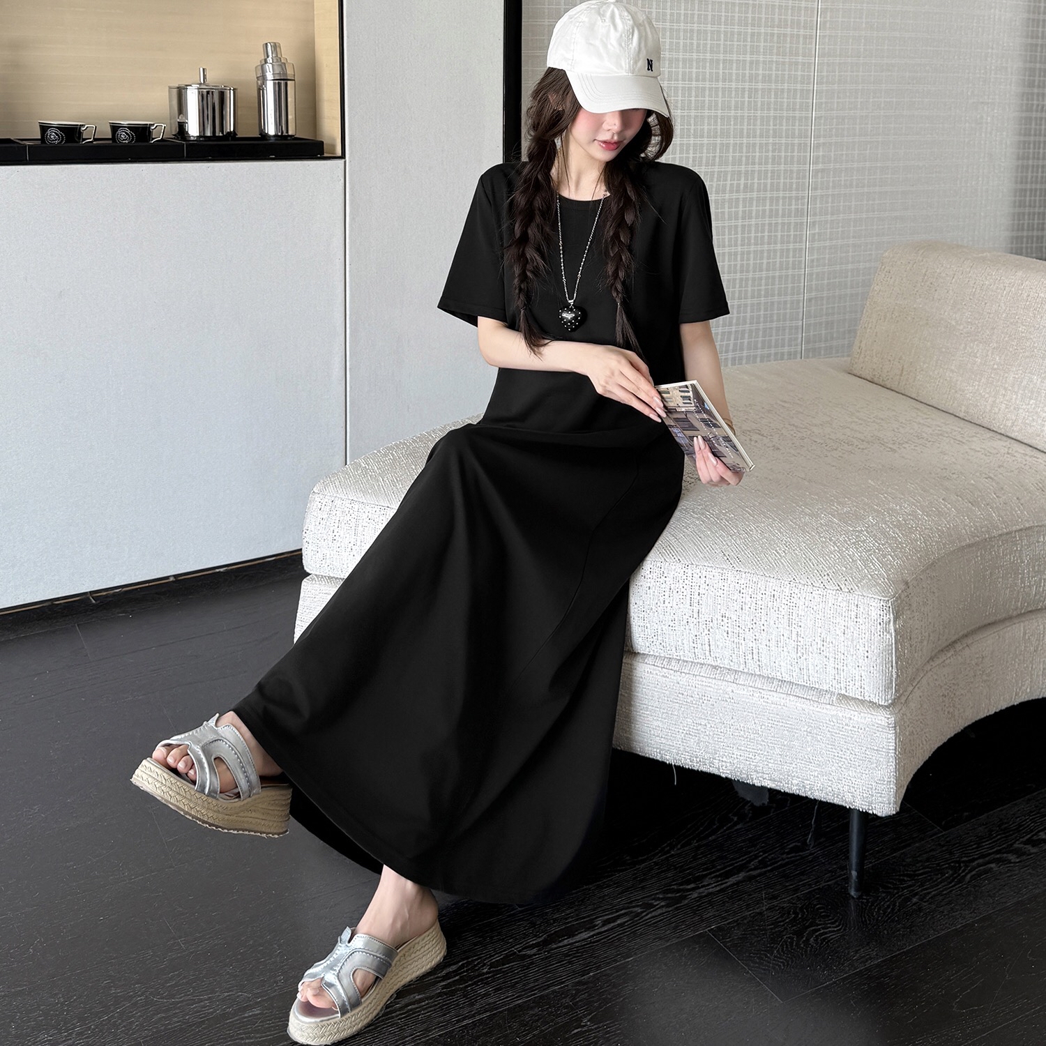 B253(61155) 韩版极简风气质圆领短袖黑橄榄绿连身裙