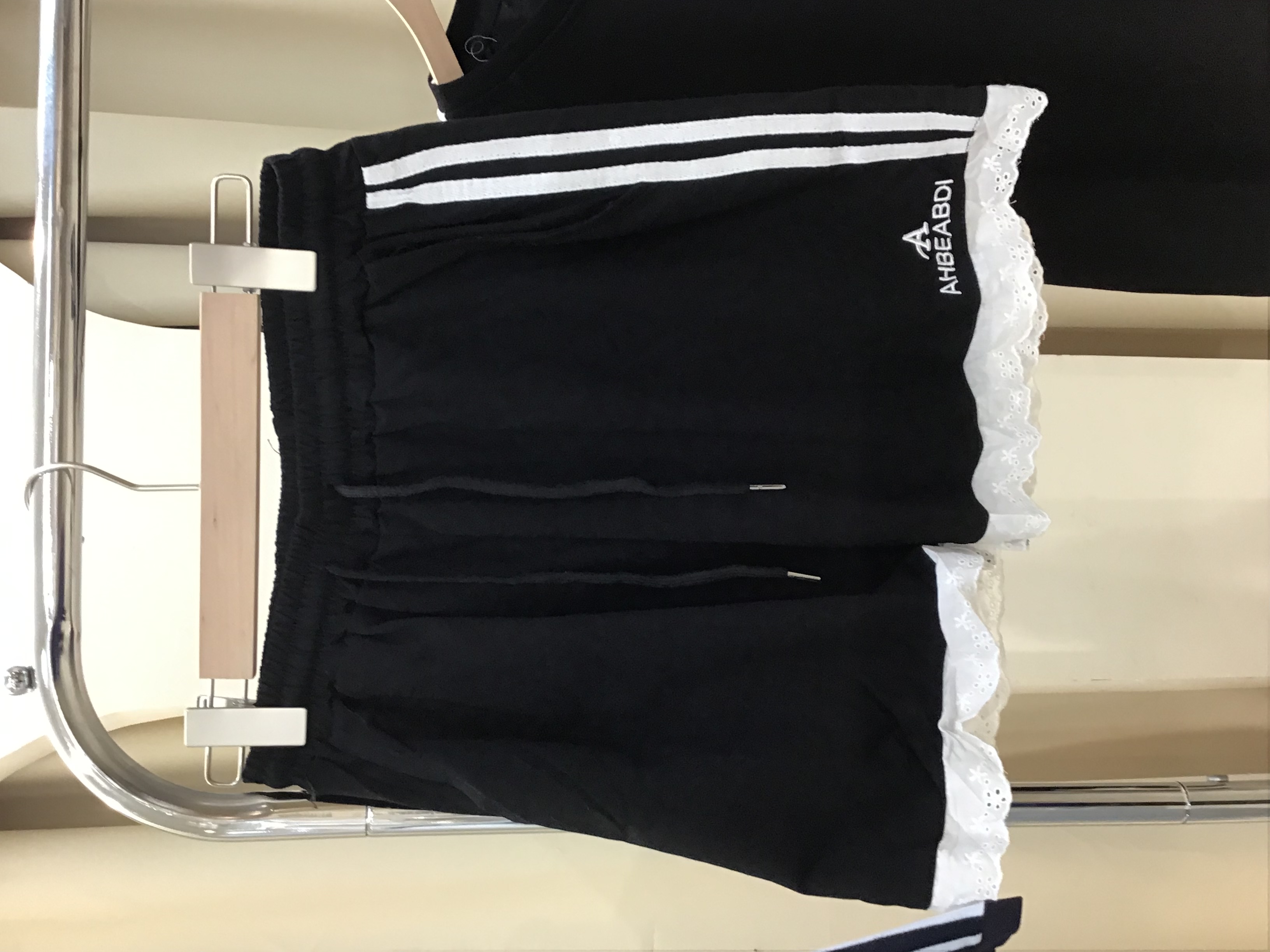 T恤休闲花边短裤套装