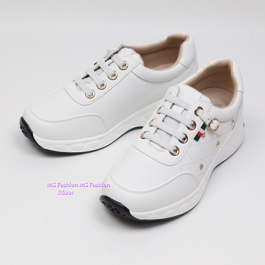 R6201 韓國🇰🇷星星飾扣sneakers