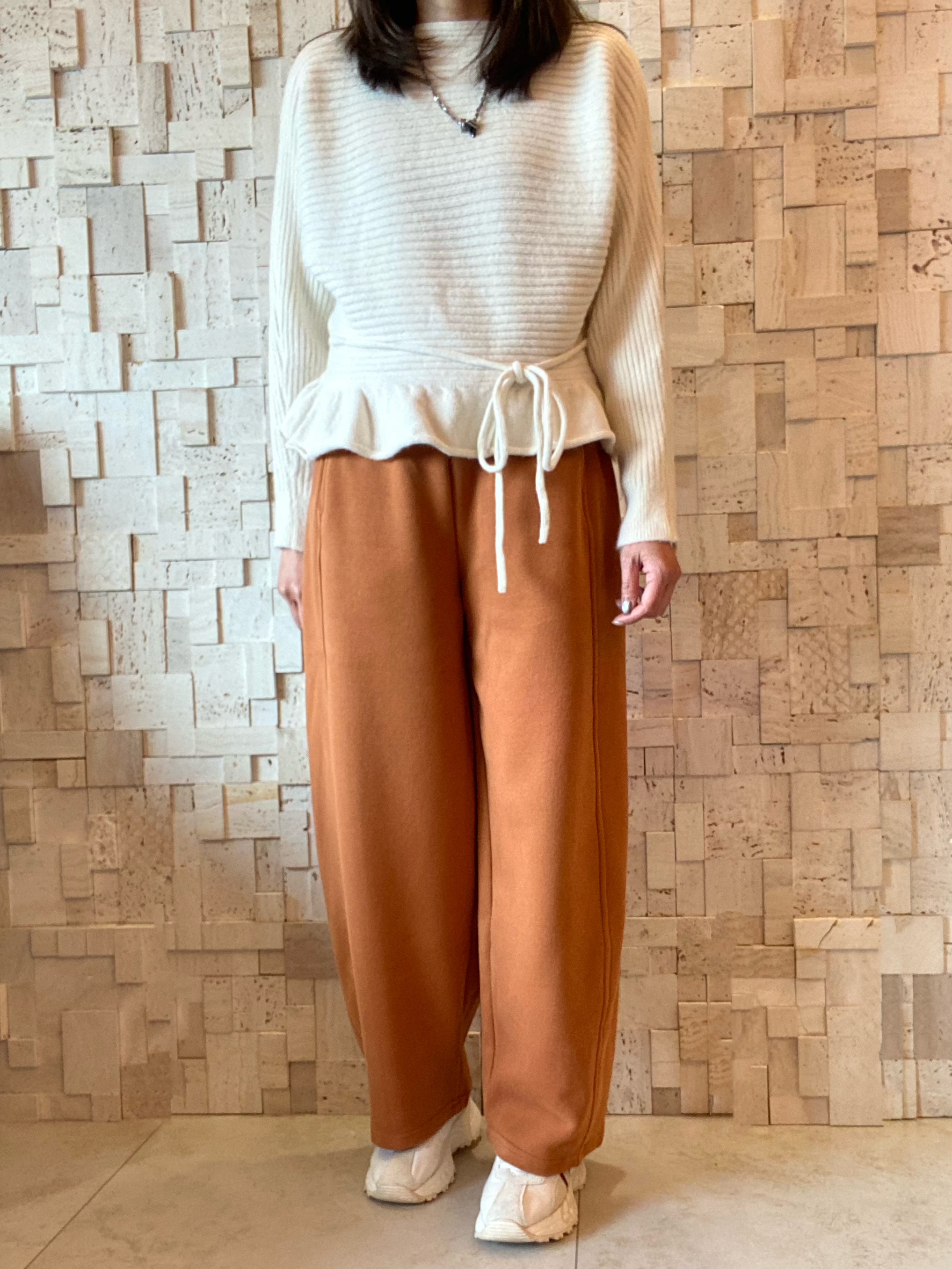 #2057 Ruffles邊針織Top