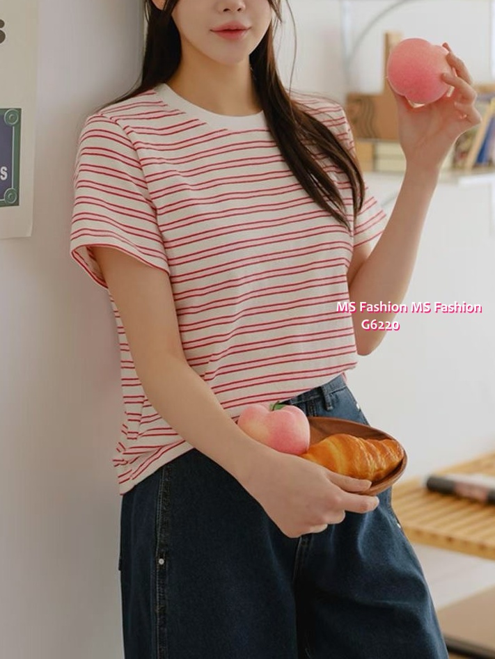 G6220 韓國🇰🇷拼色橫間top