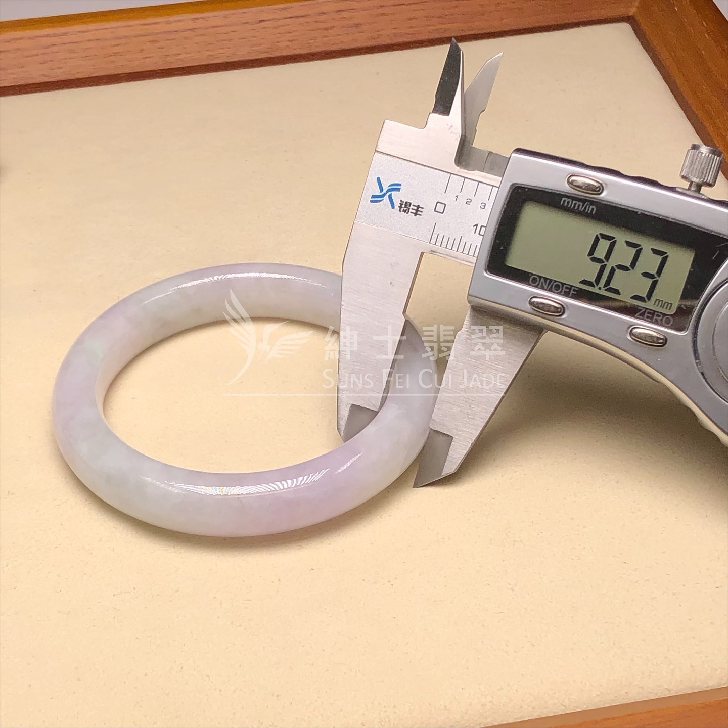 木那春彩福鐲51.4mm