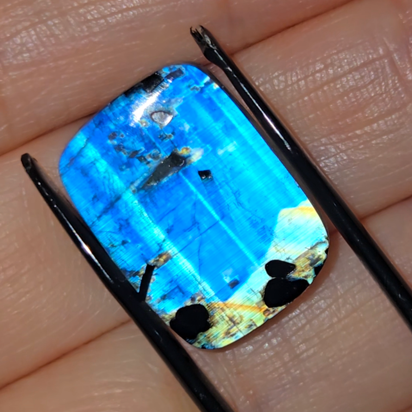 Gem-grade blue flash moonstone from India - MS2